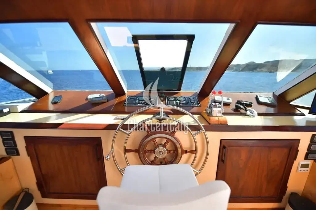 Luxury Motor Yacht - Comfort cabin upper deck 3 - 21