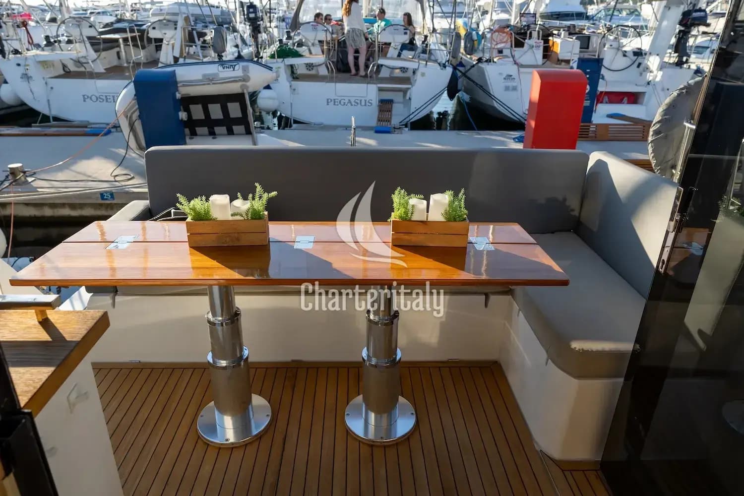 Sealine C390 - Ecstasea - 11