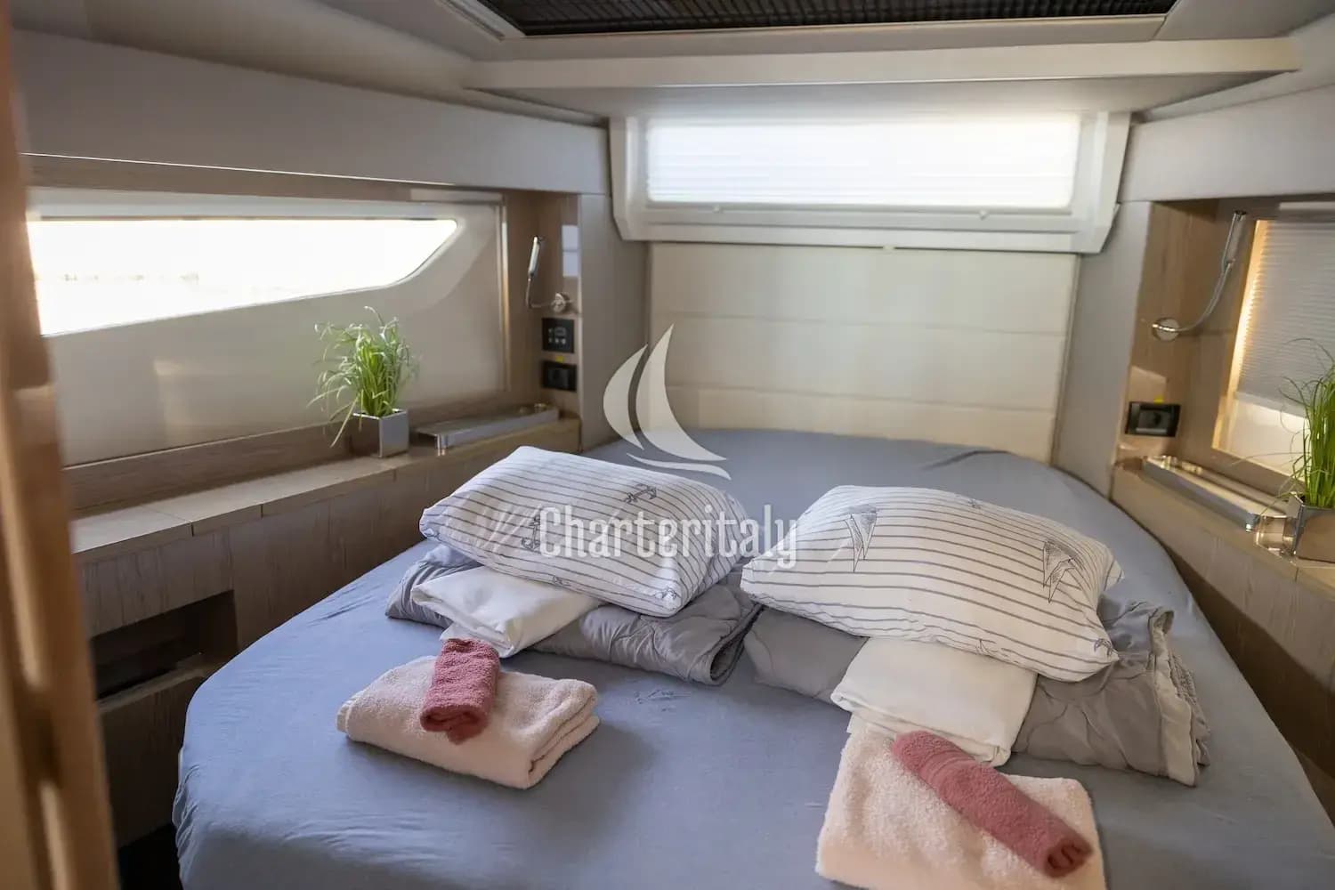 Sealine C390 - Ecstasea - 19