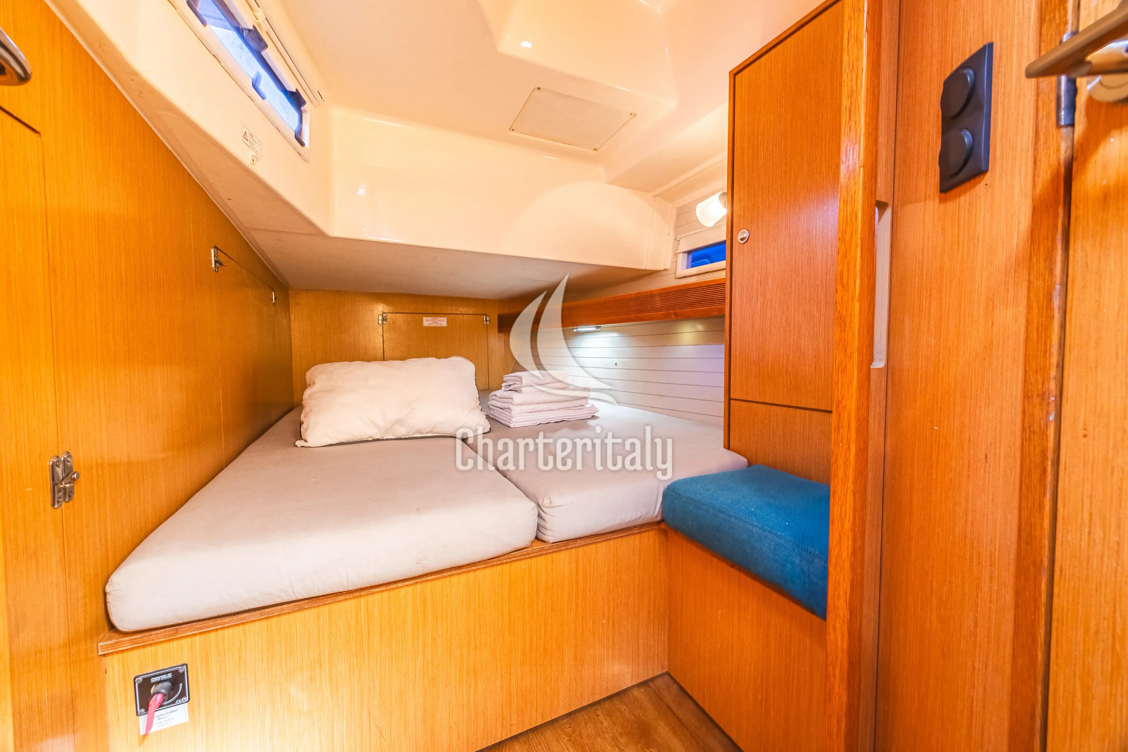 Bavaria Cruiser 45 - 4 cab. - Acrux - 21