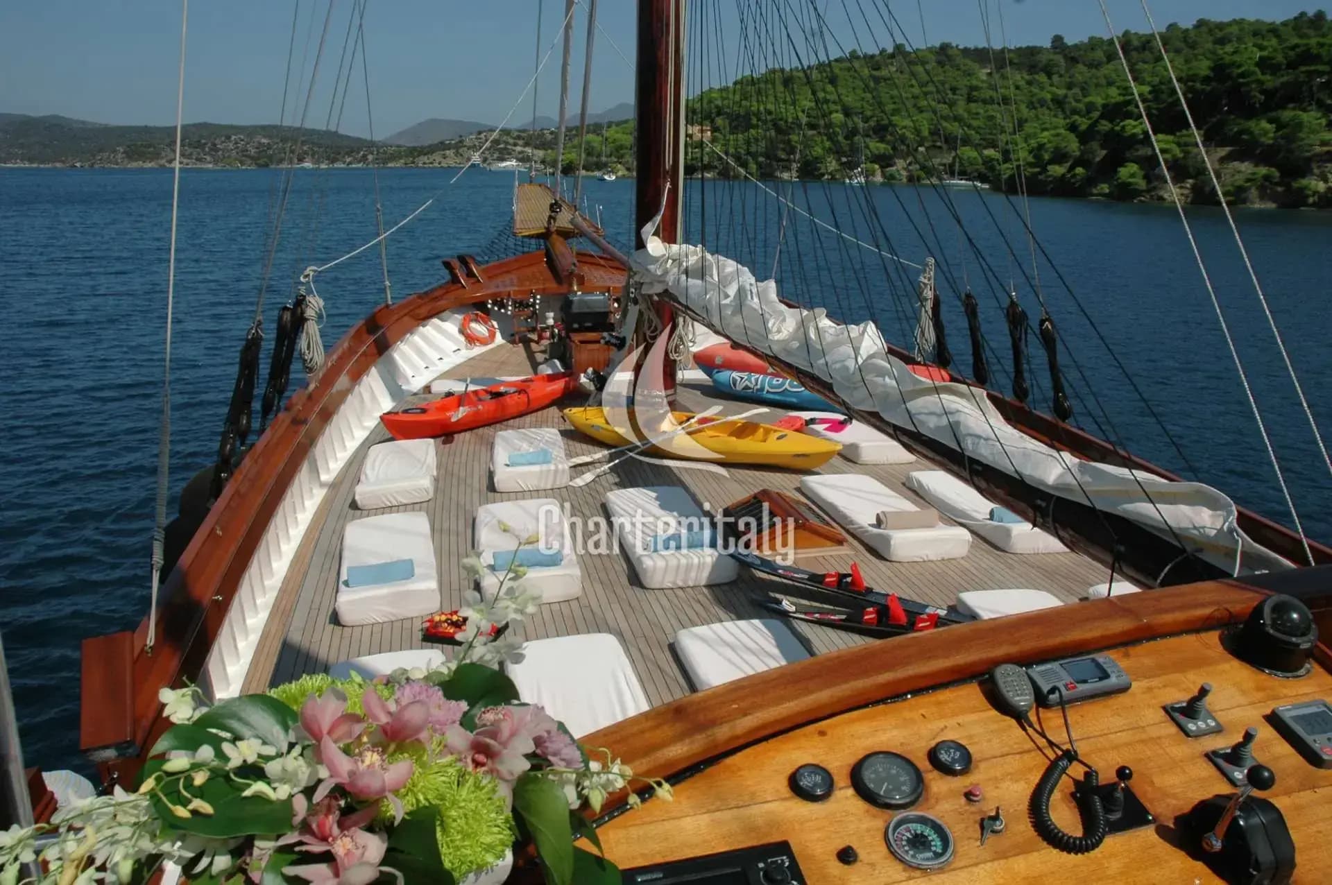 Motor sailer - Matina - 28