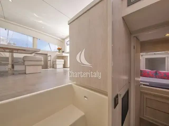 Leopard 40 - Sunsail 404 Classic - 7