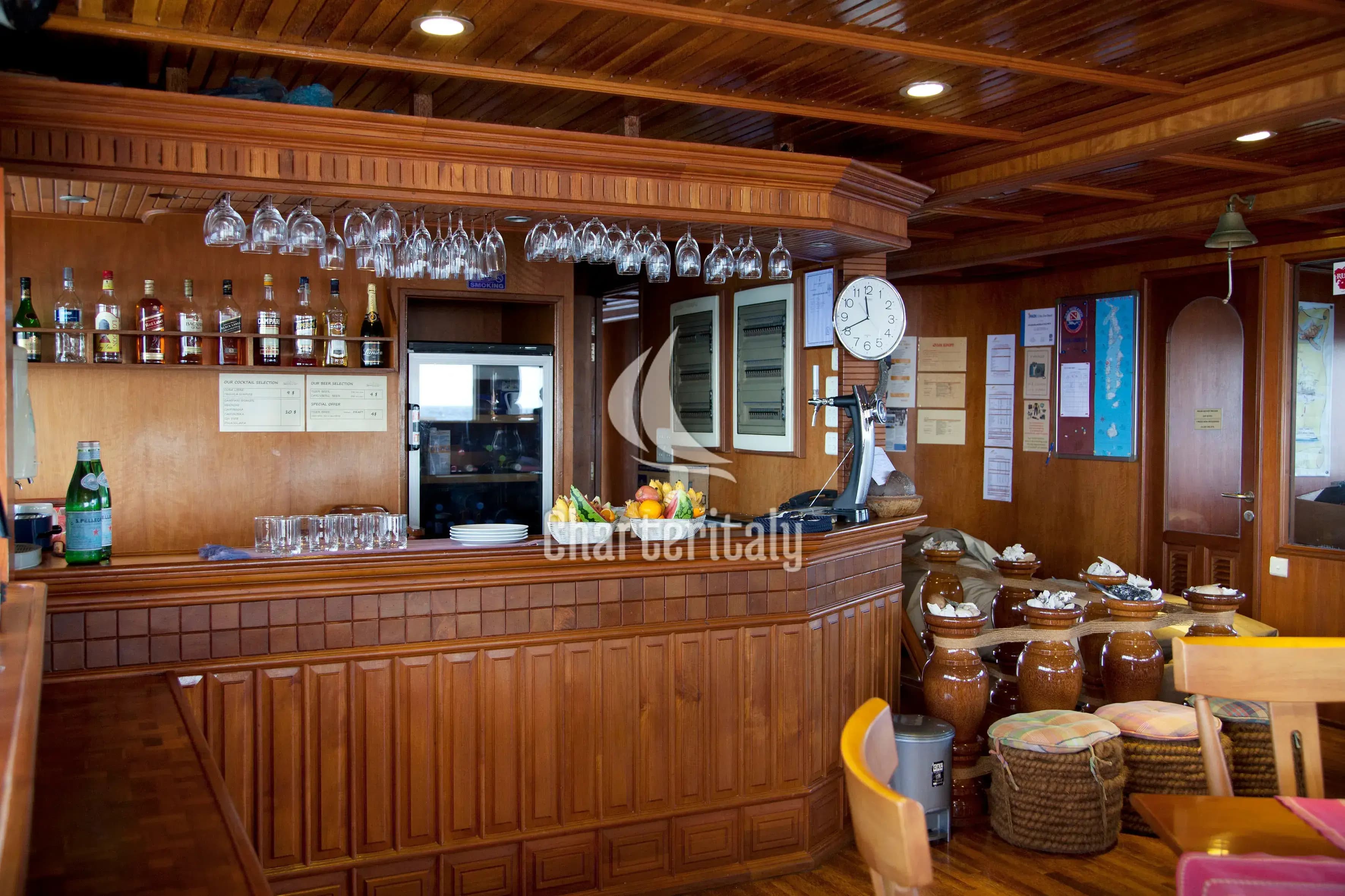 Motoryacht - CAB6 - 10