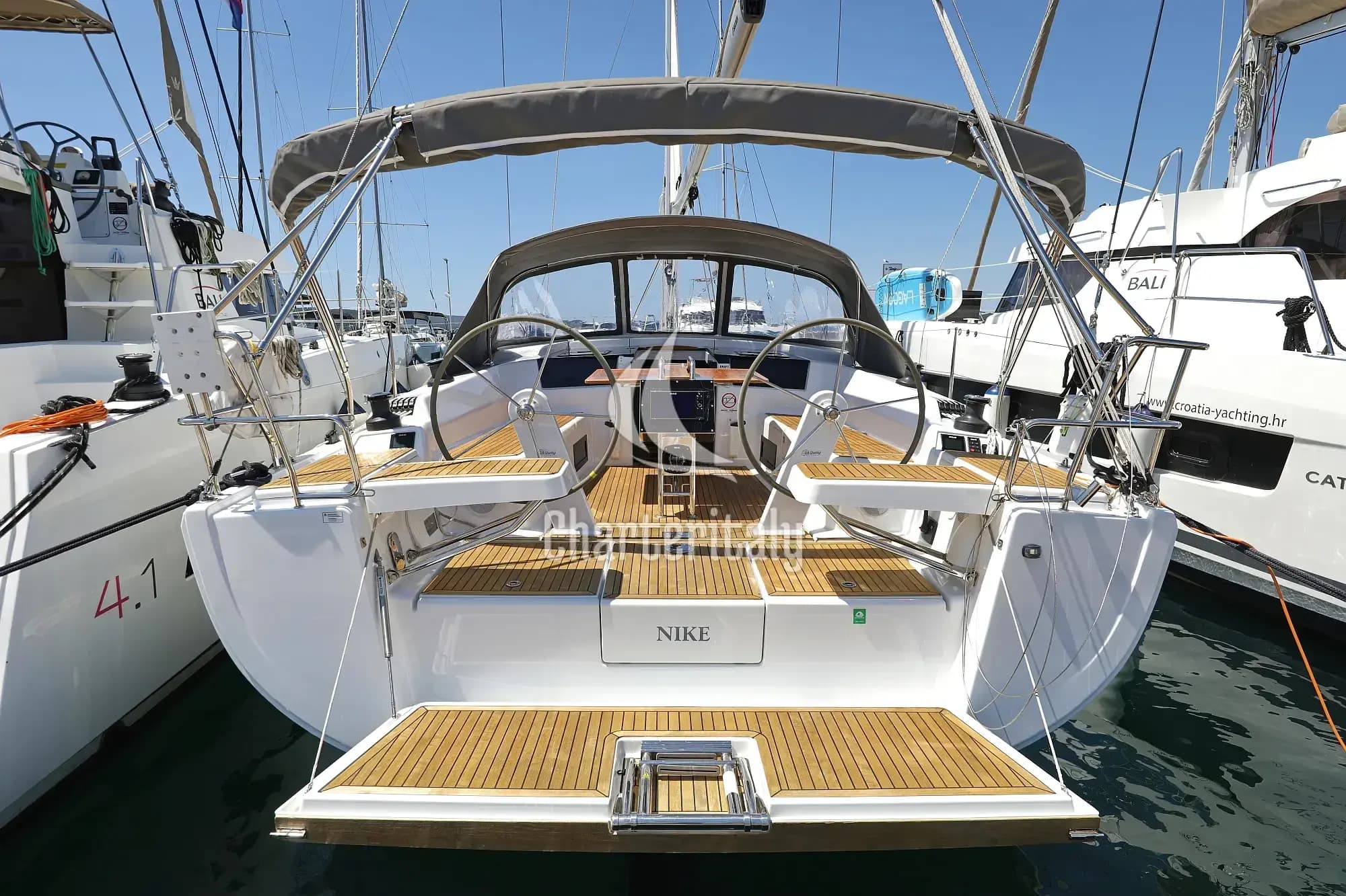 Hanse 418 - NIKE - 7