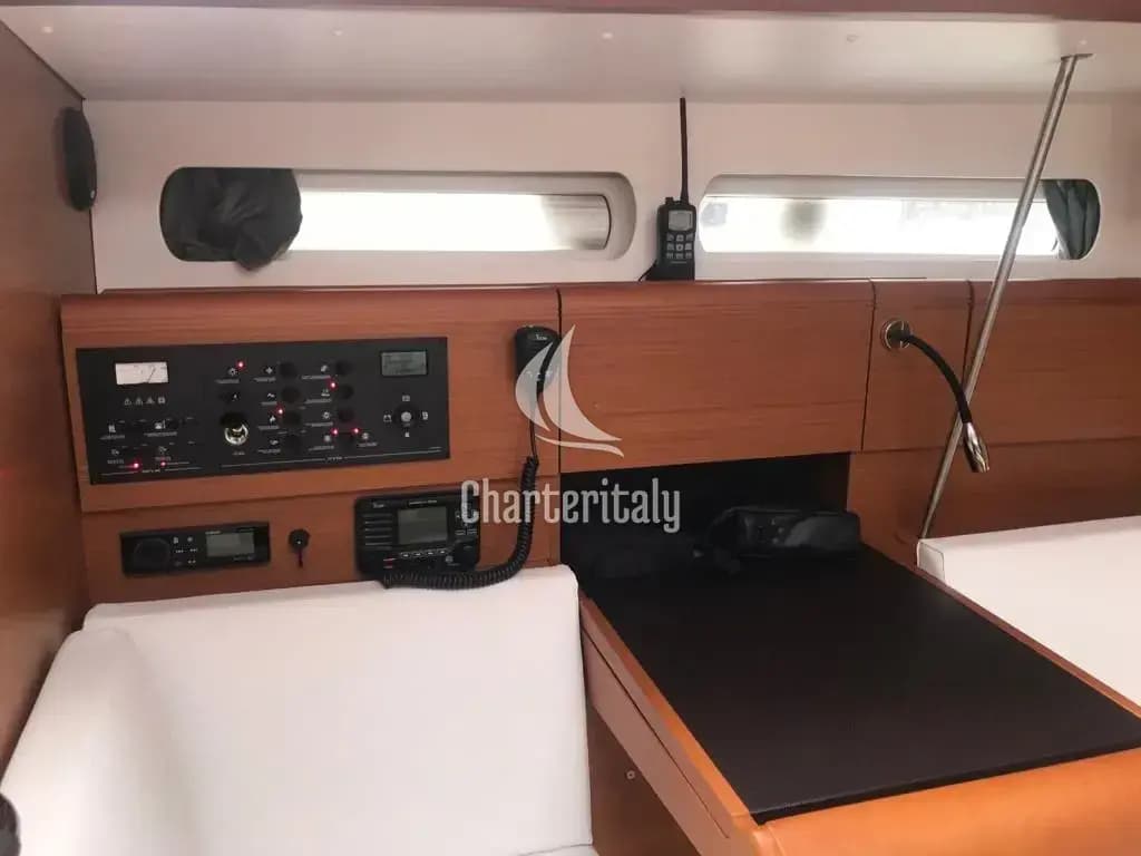 Sun Odyssey 419 - Alboran Limoncello (Majorca) - 14