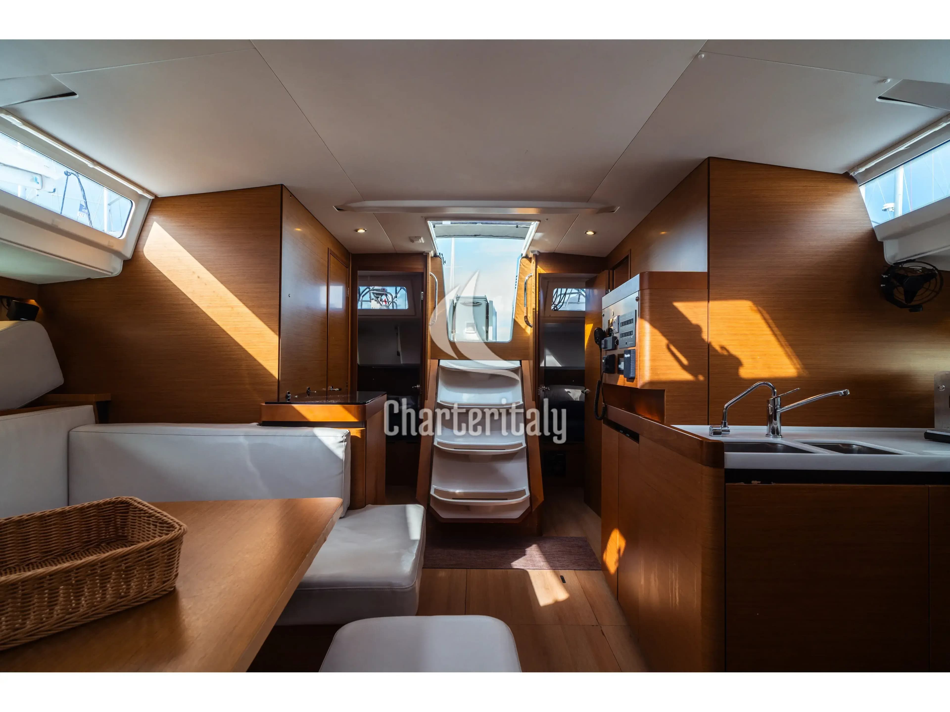 Sun Odyssey 490 - Aurora - 9