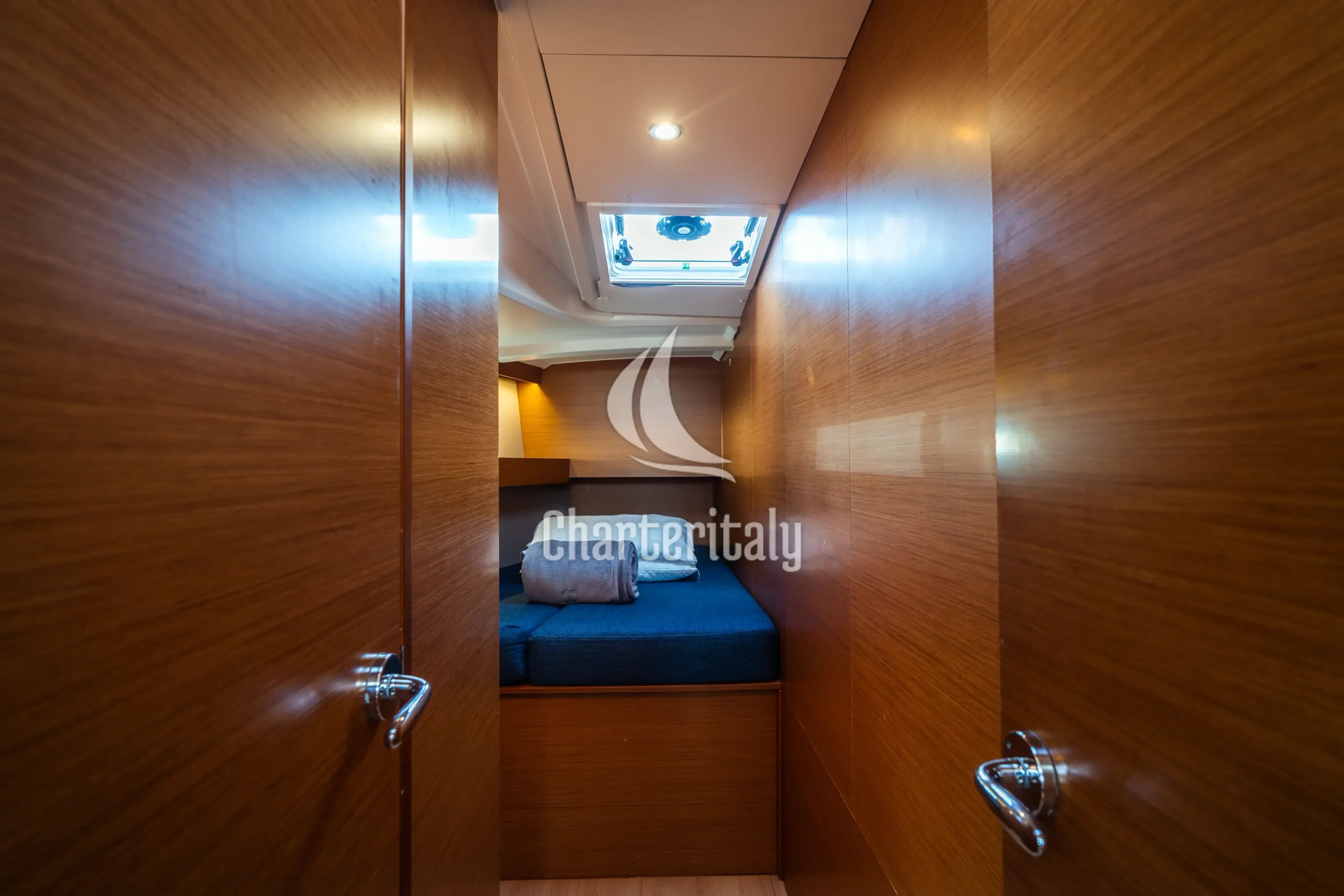 Sun Odyssey 490 - Aurora - 2