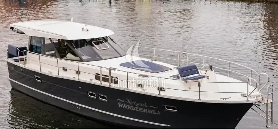 Nautika 1300 - Nautika 1300 LUX - 9