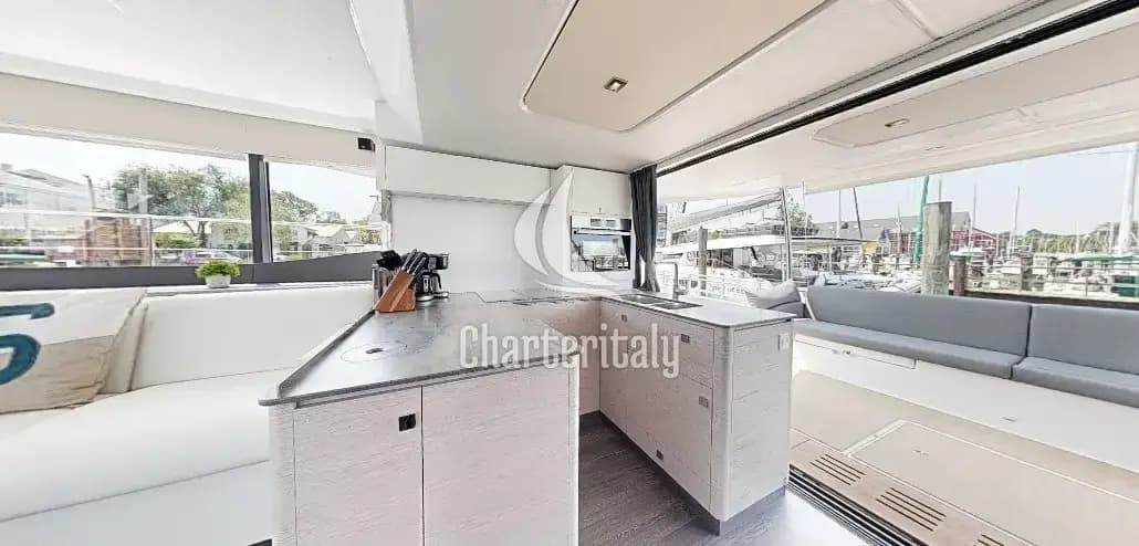 Fountaine Pajot MY6 - La Dolce Vita - 13