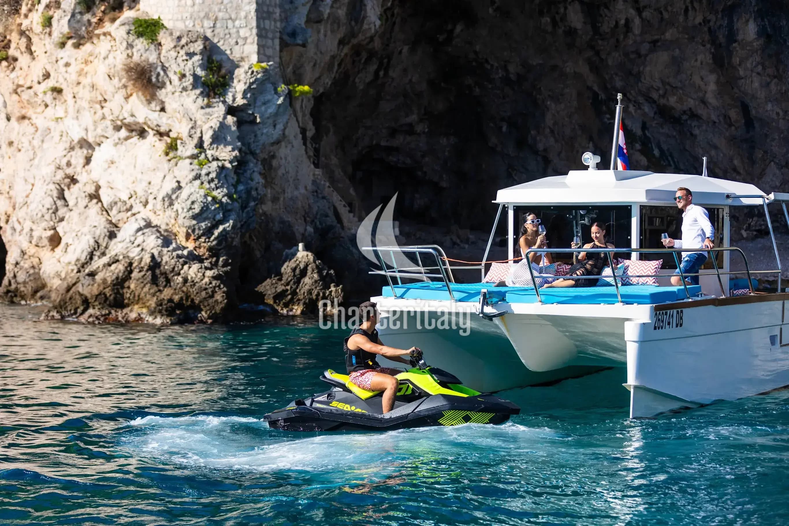 Catamaran - Allegra - 17