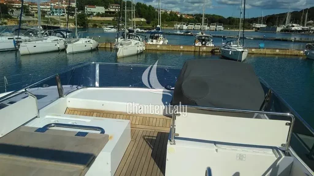 Sealine F430 - Blue Lagoon - 13