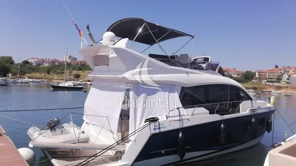 Sealine F430 - Blue Lagoon - 9