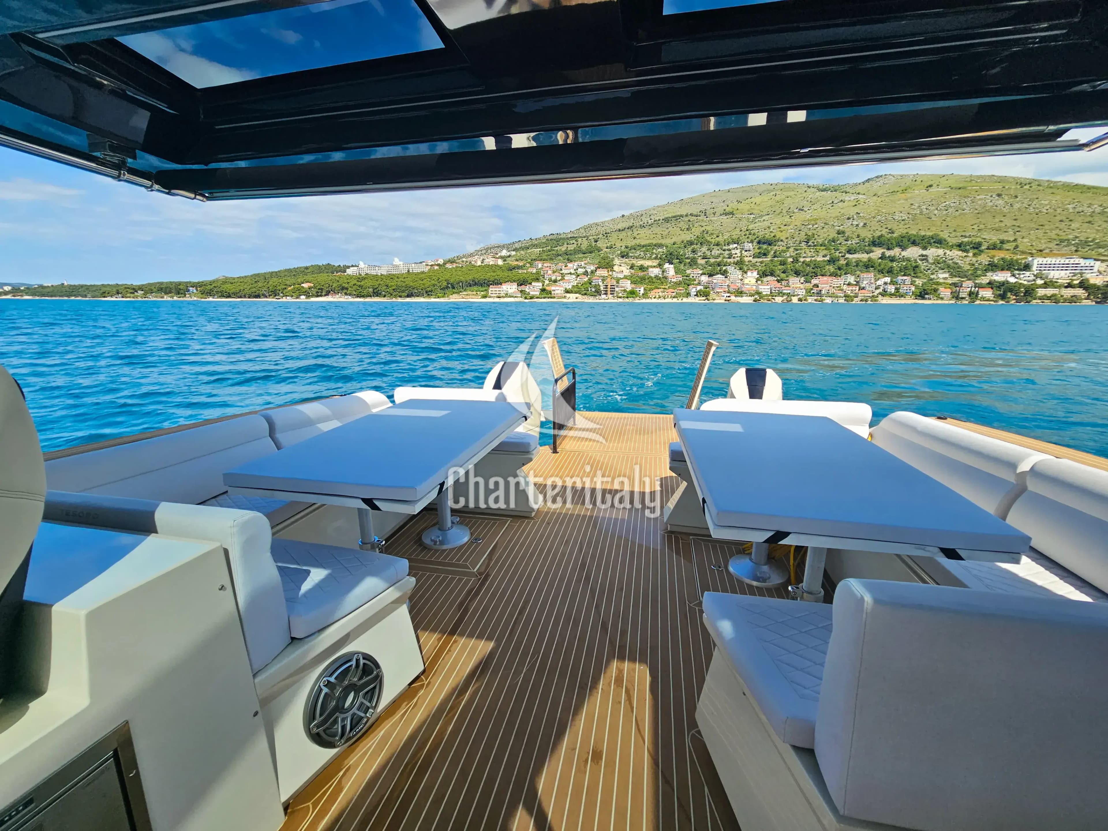 Tesoro T38 - LASTOVO - 8