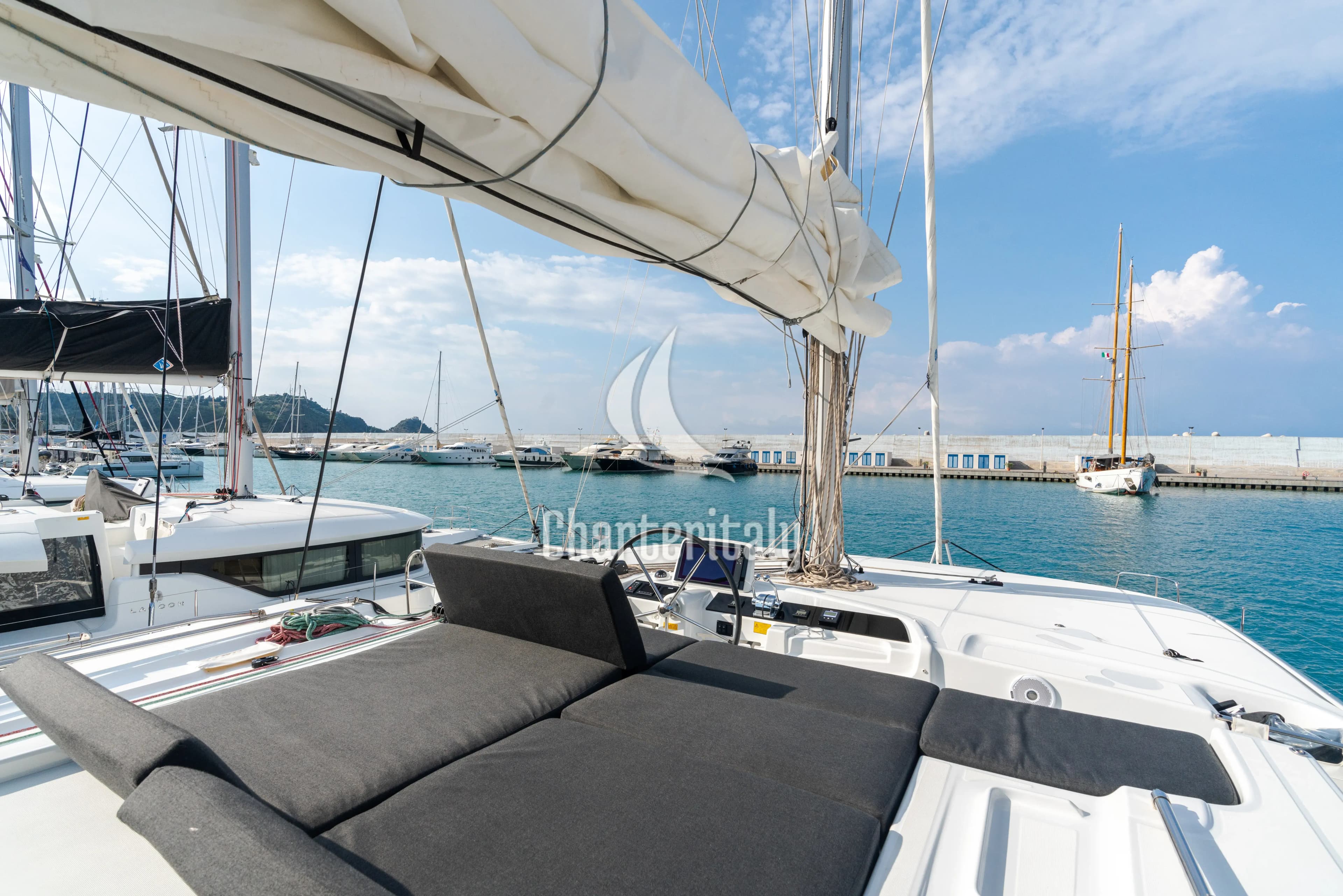 Lagoon 46 - Sonia - Premium Line - 14