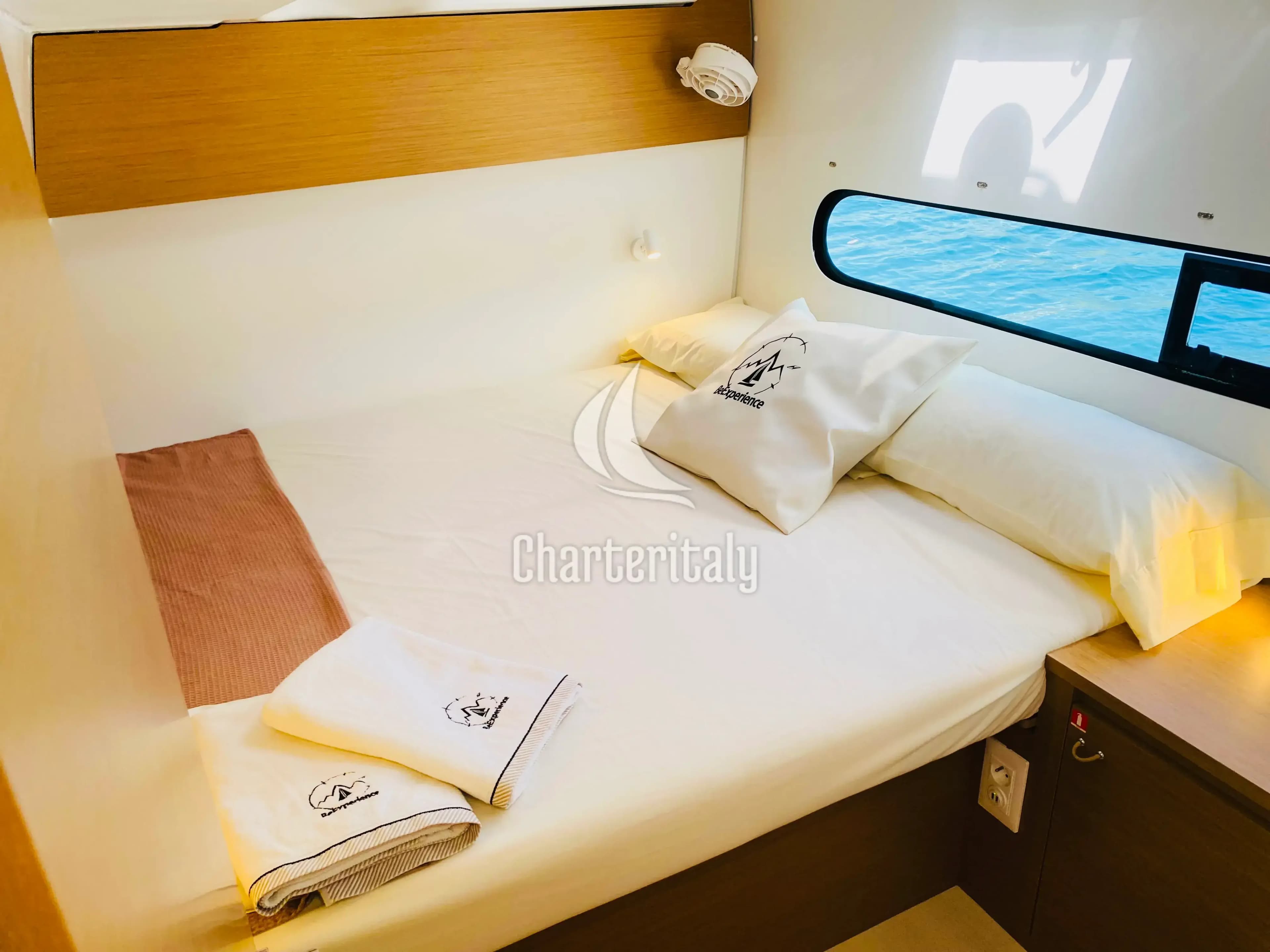 Excess 11 - YEMAYA Mallorca CREWED - 50