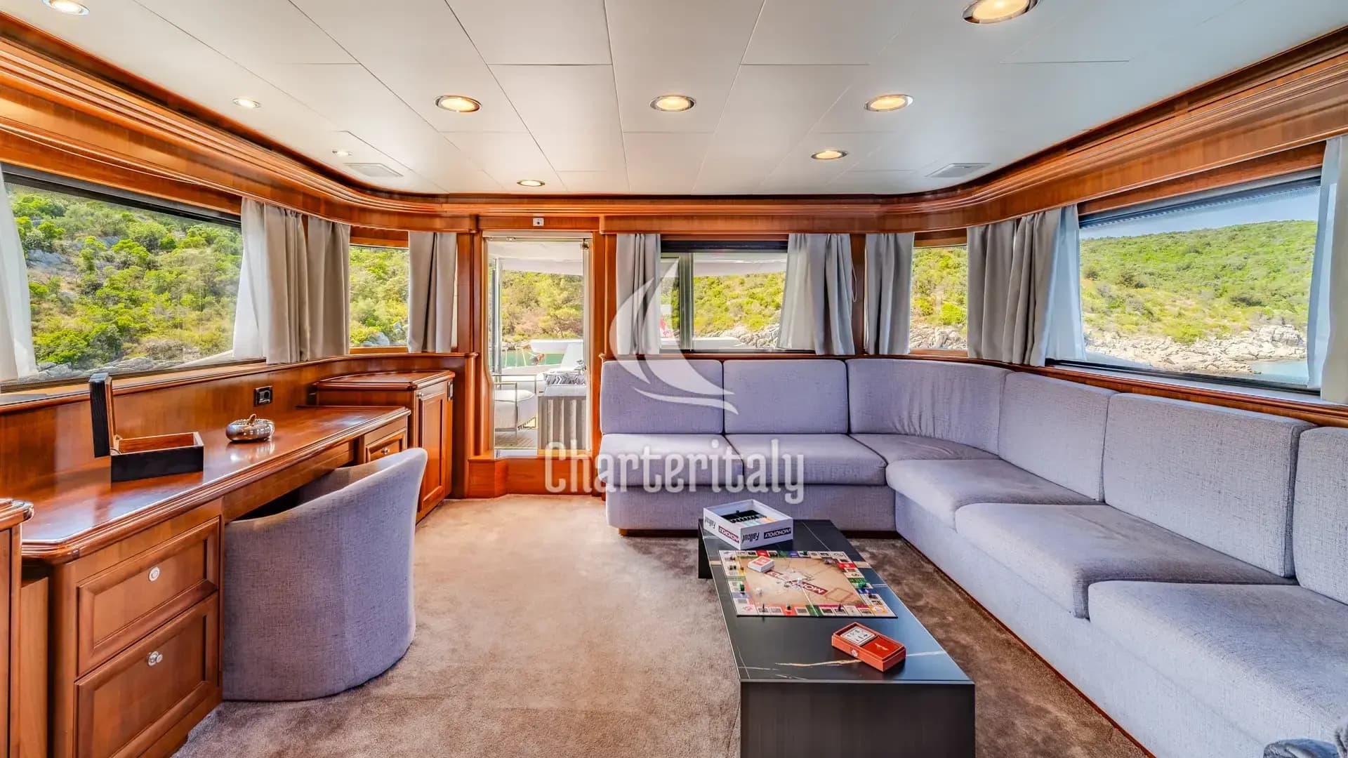 Motoryacht - Klobuk - 21