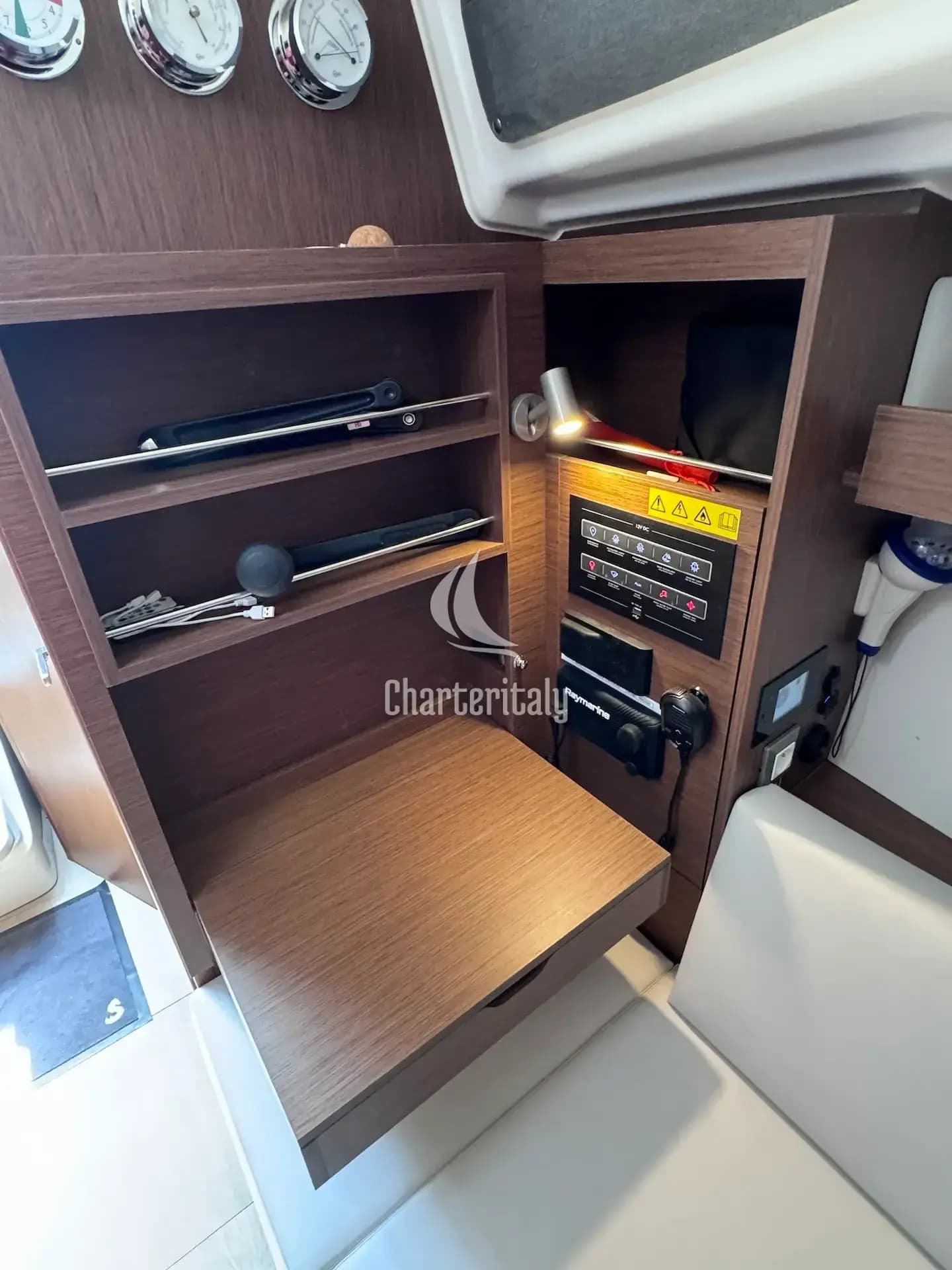 Oceanis 34.1 - ANOIA - 11