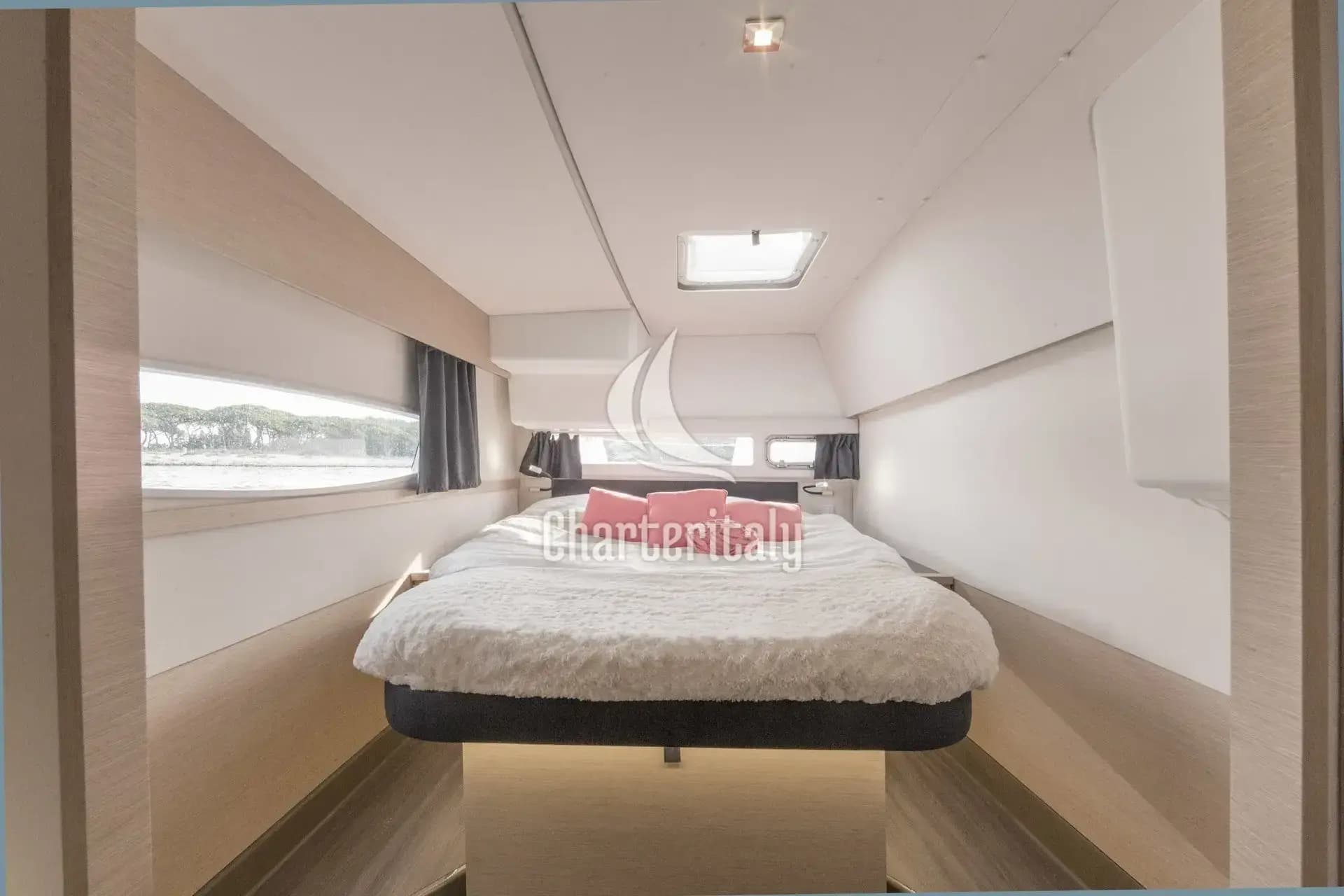 Helia 44 - 4 cab. - Lounge - 13