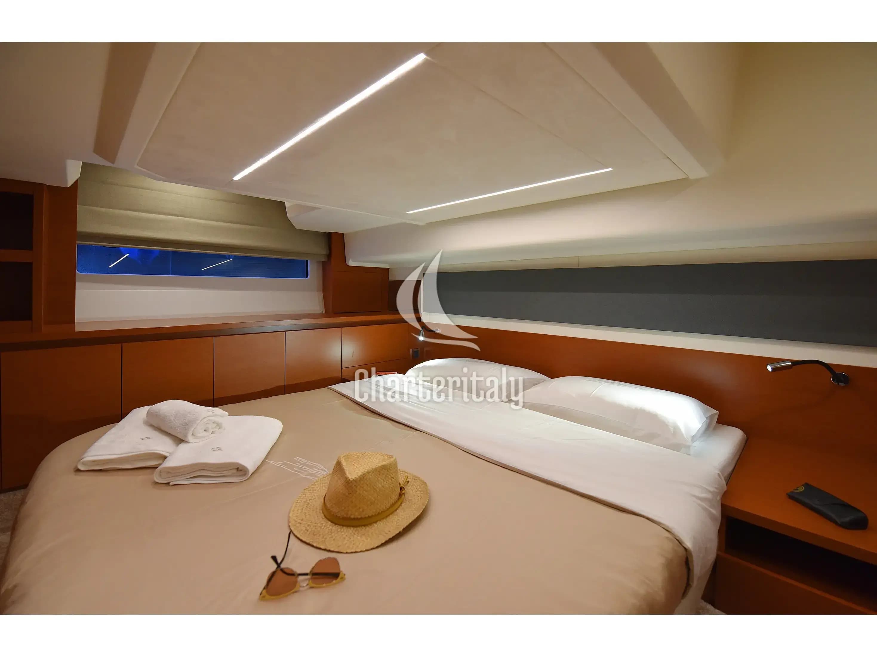 Prestige 42 Fly - My Love II - 5