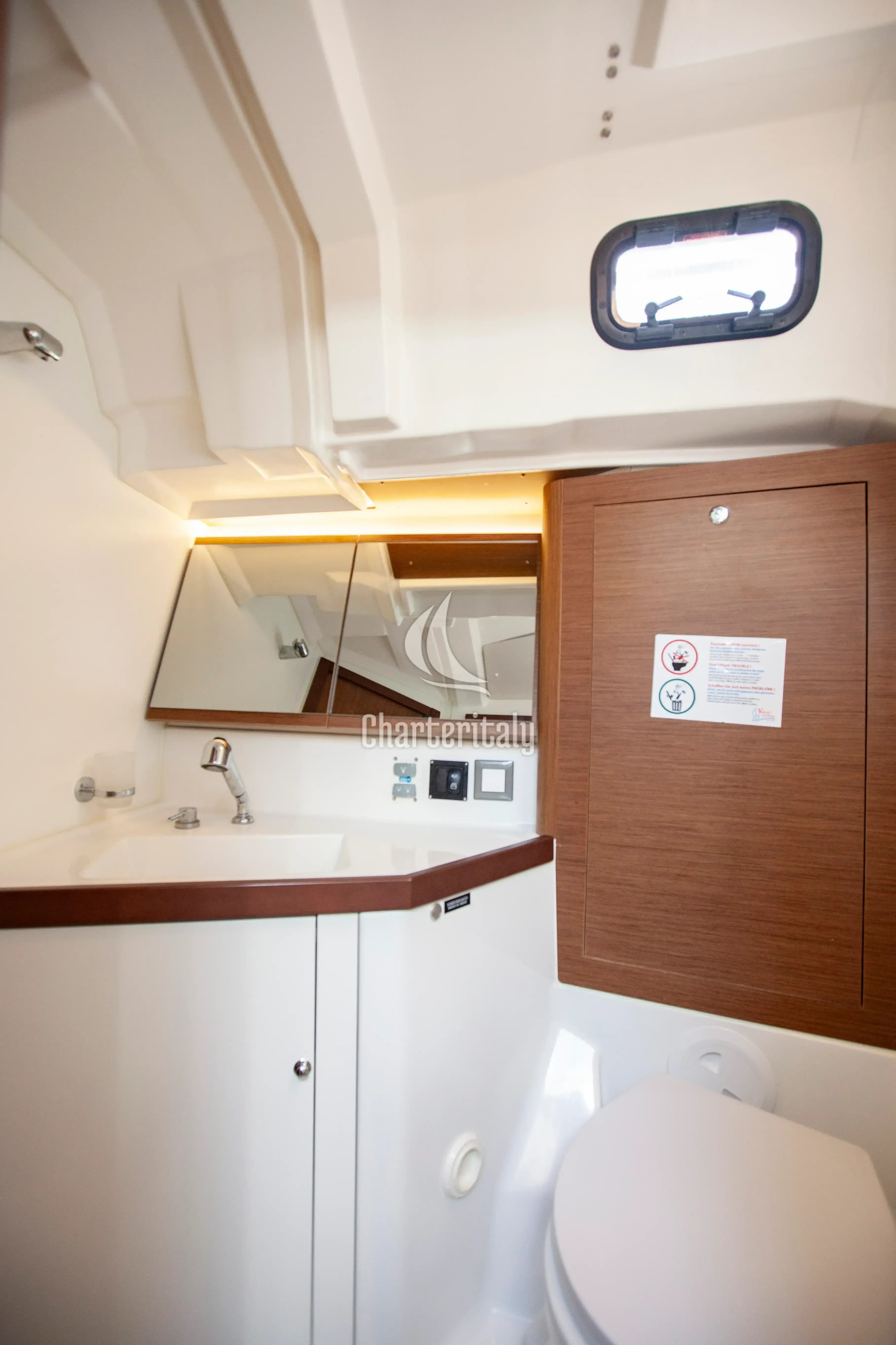 Oceanis 46.1 - BreezY - 16