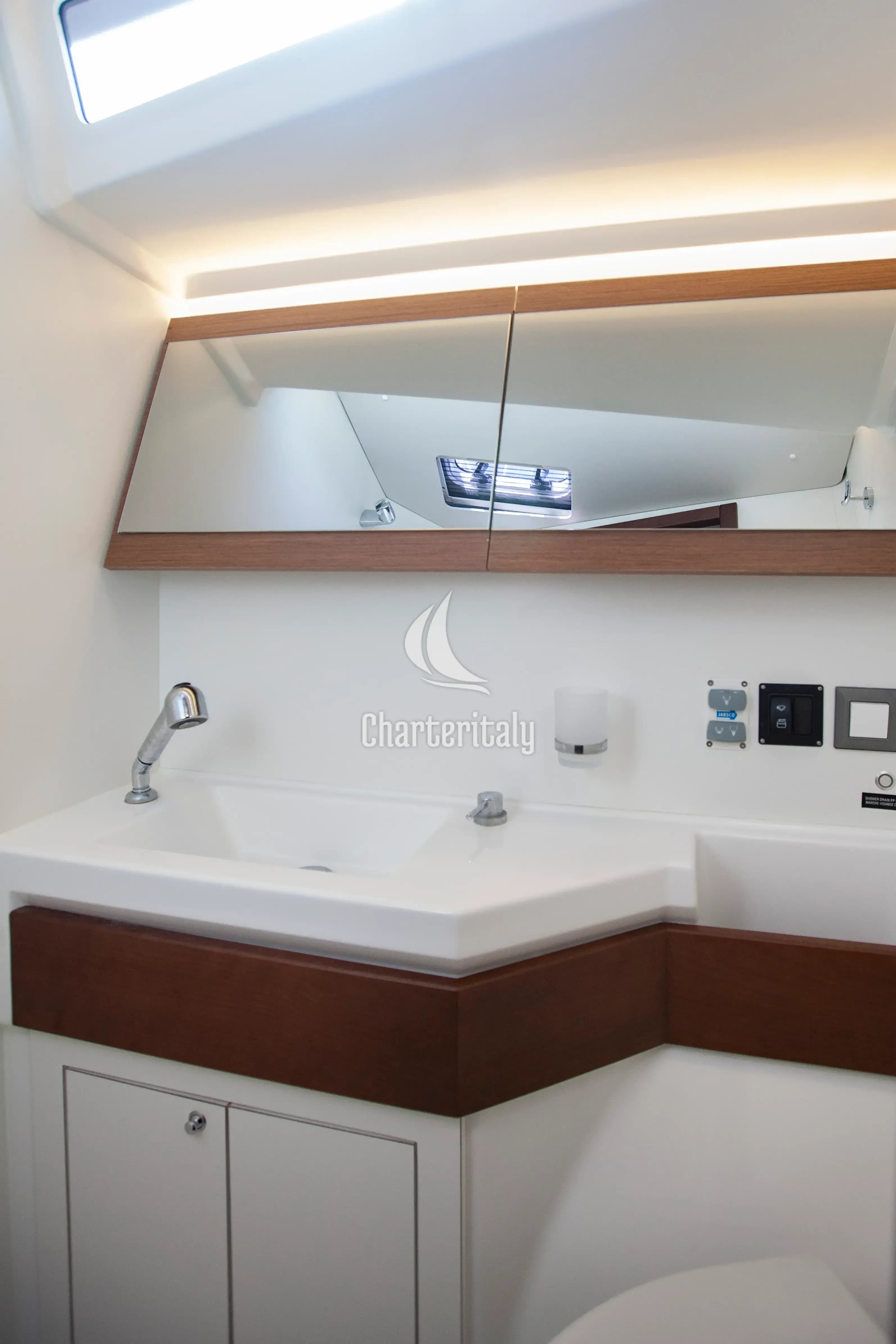 Oceanis 46.1 - BreezY - 14