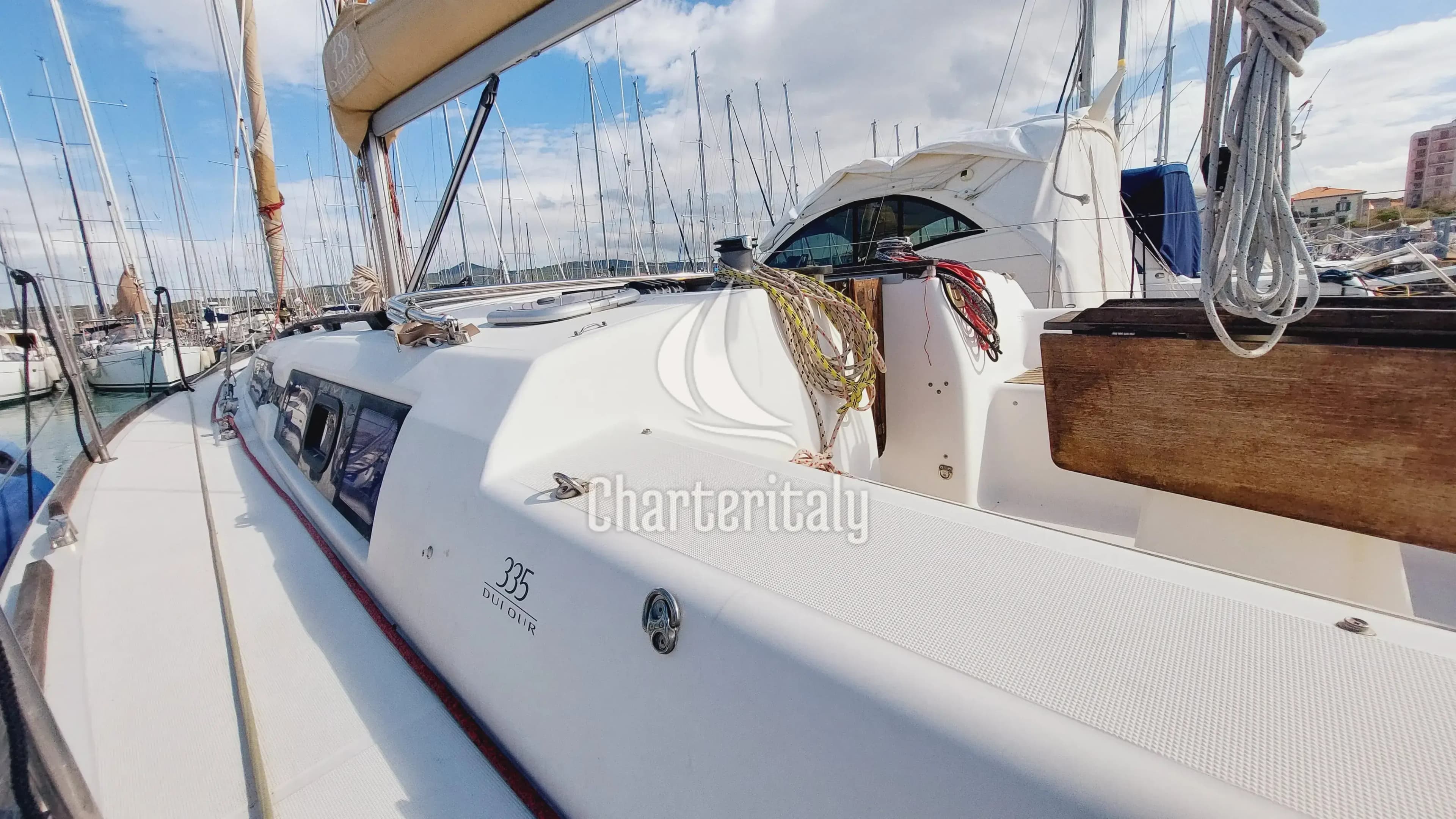 Dufour 335 Grand Large - Caprice 2 - 15