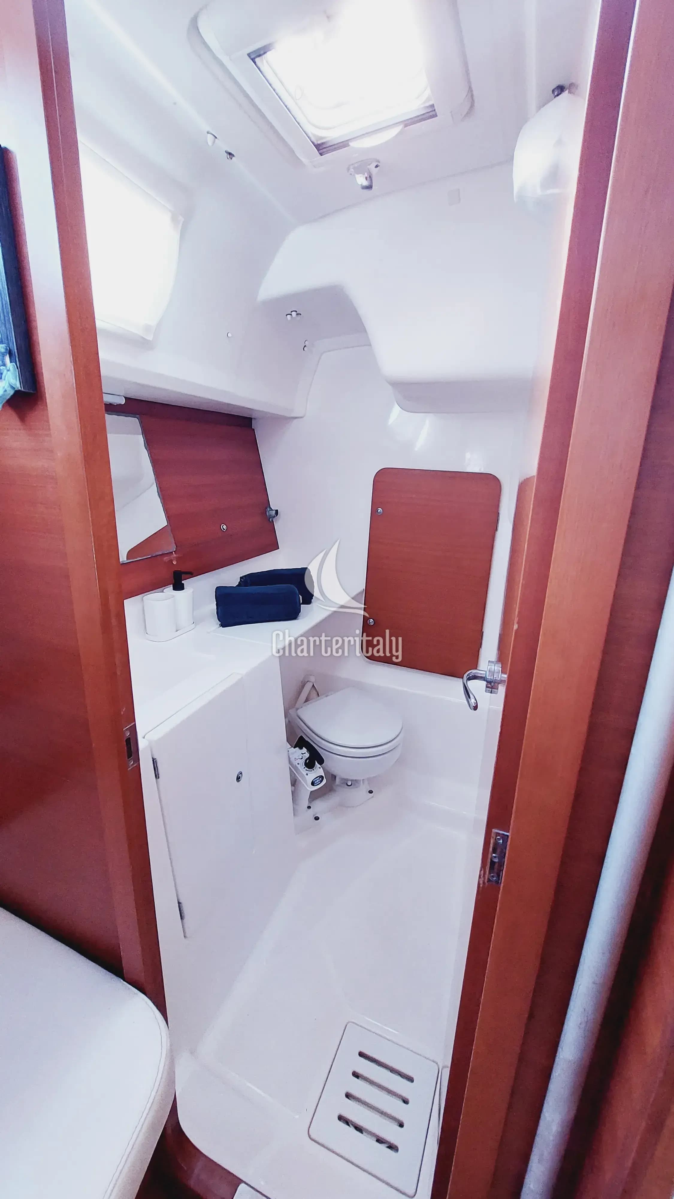 Dufour 335 Grand Large - Caprice 2 - 10