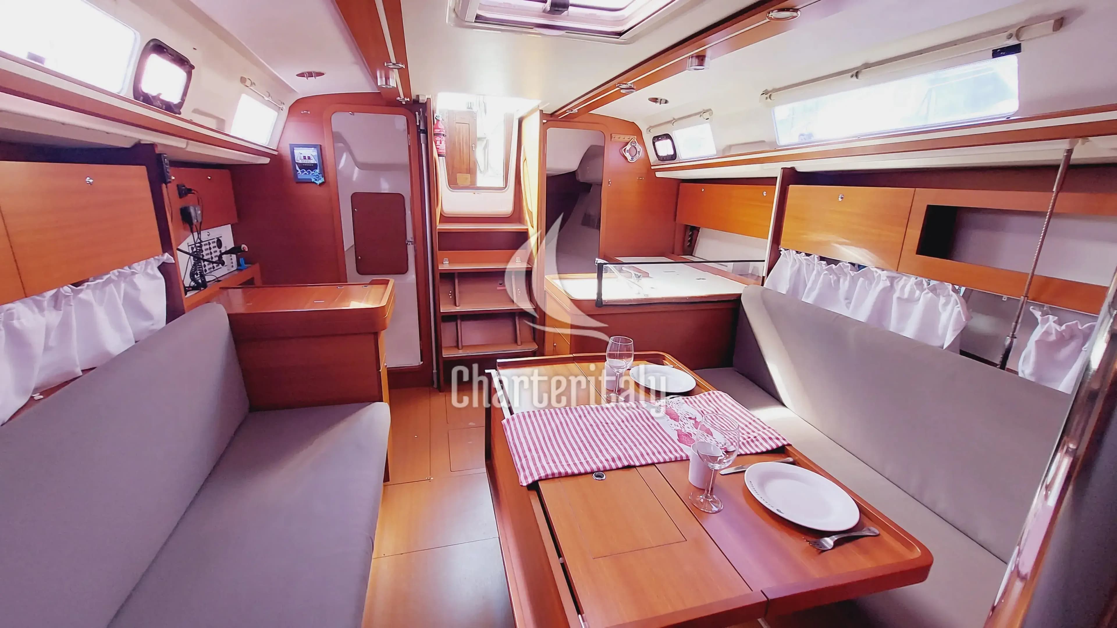 Dufour 335 Grand Large - Caprice 2 - 17
