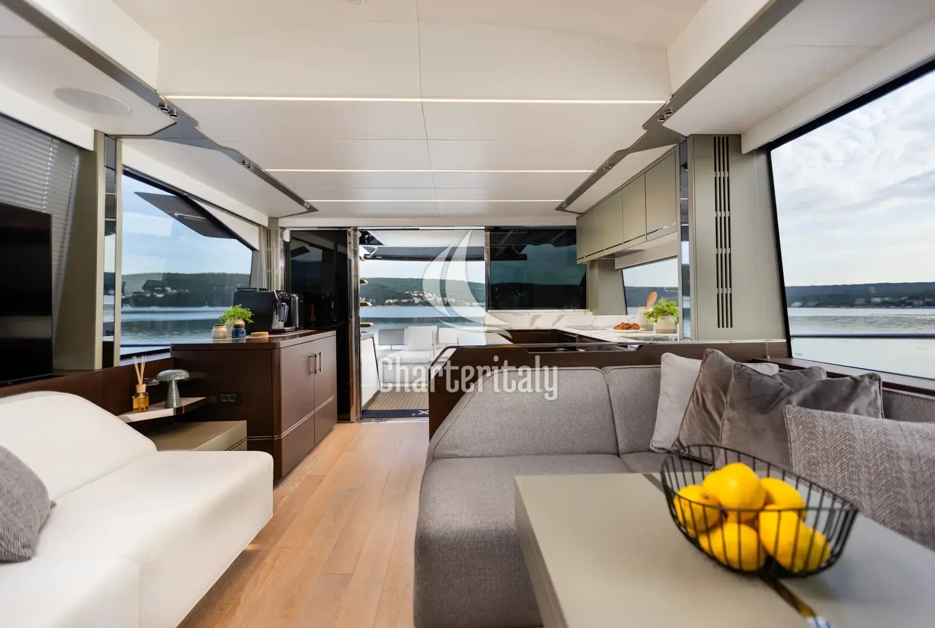 Sunseeker 65 - X2 - 2