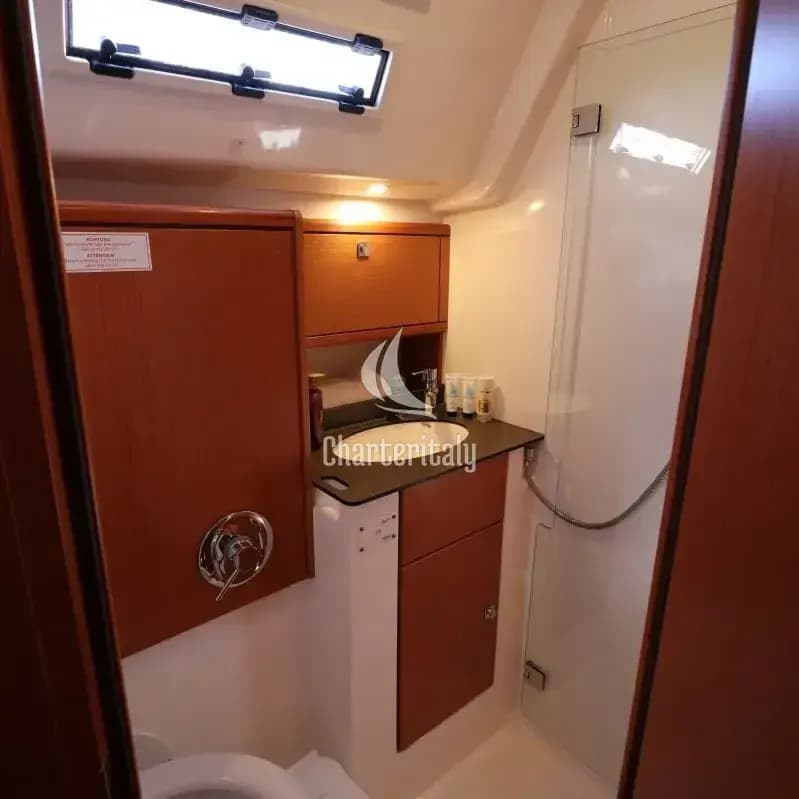 Bavaria Cruiser 51 - Euphoria (Water Maker) - 18