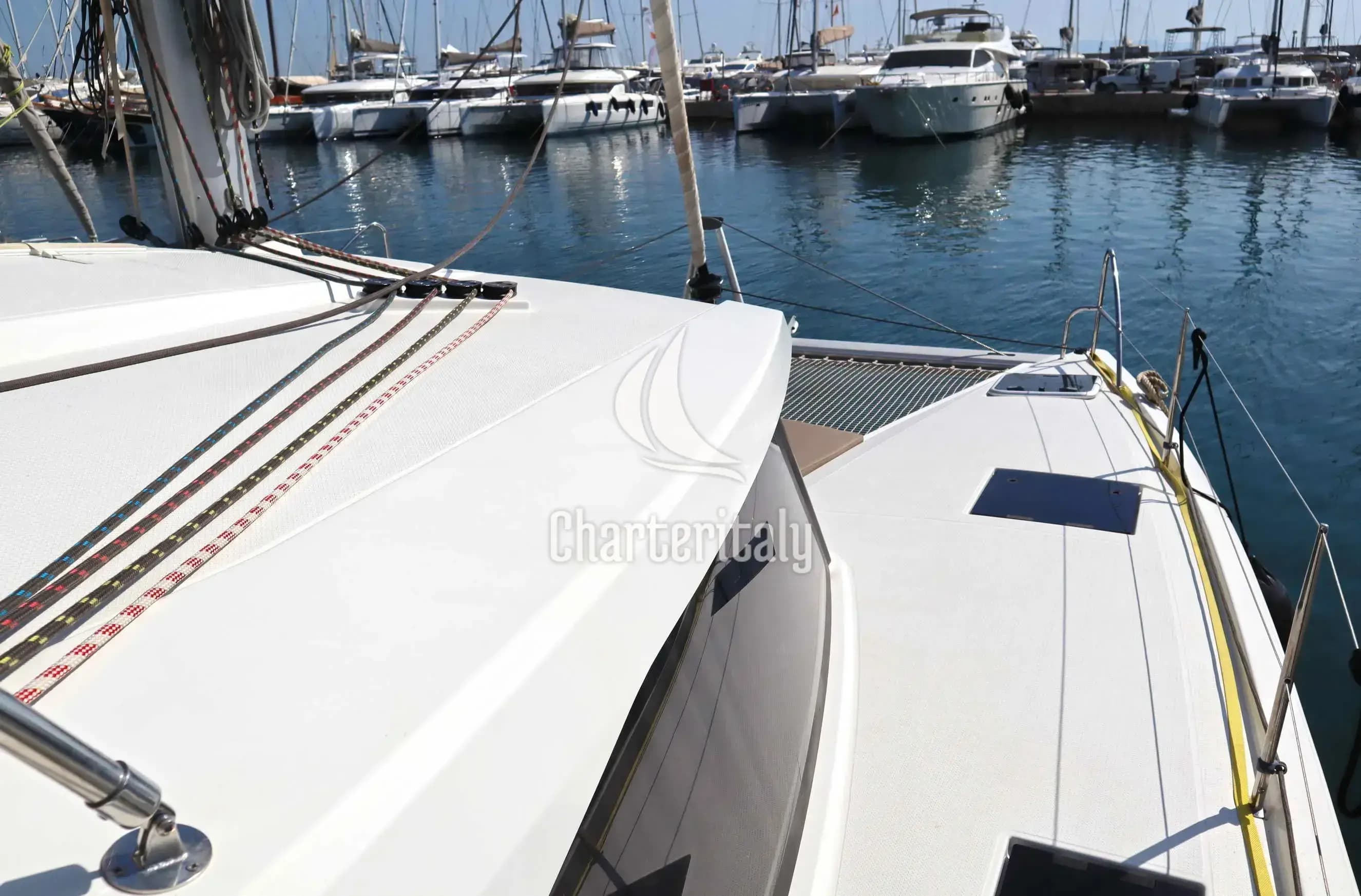 Lucia 40 - ALISA - 20