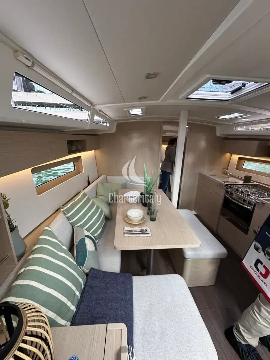 Oceanis 37.1 - Aquarius - 4