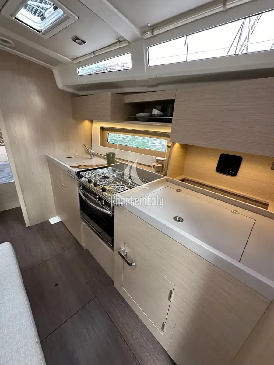 Oceanis 37.1 - Aquarius - 2