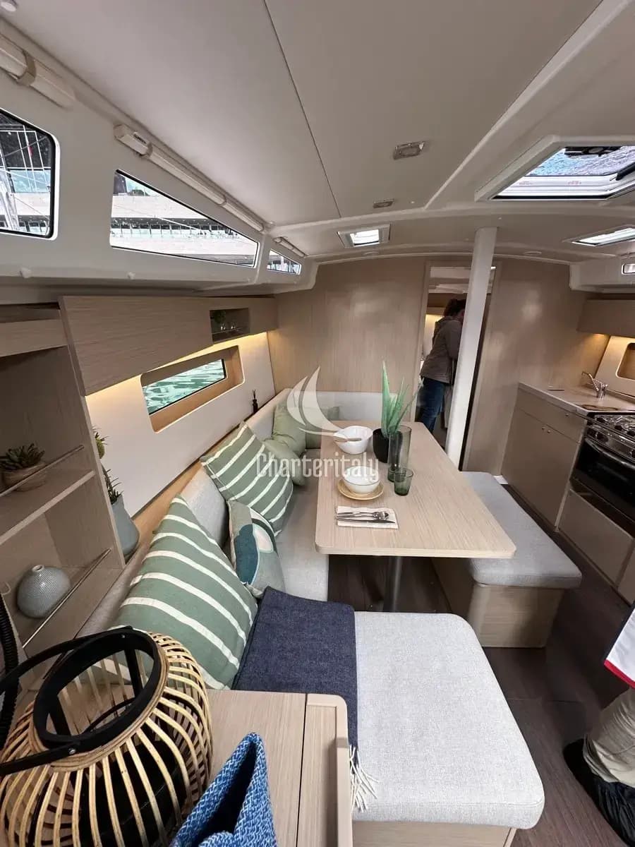 Oceanis 37.1 - Aquarius - 7