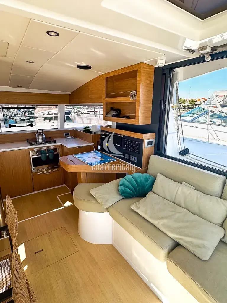 Bali Catsmart - 4 + 2 cab. - Aussie - 12
