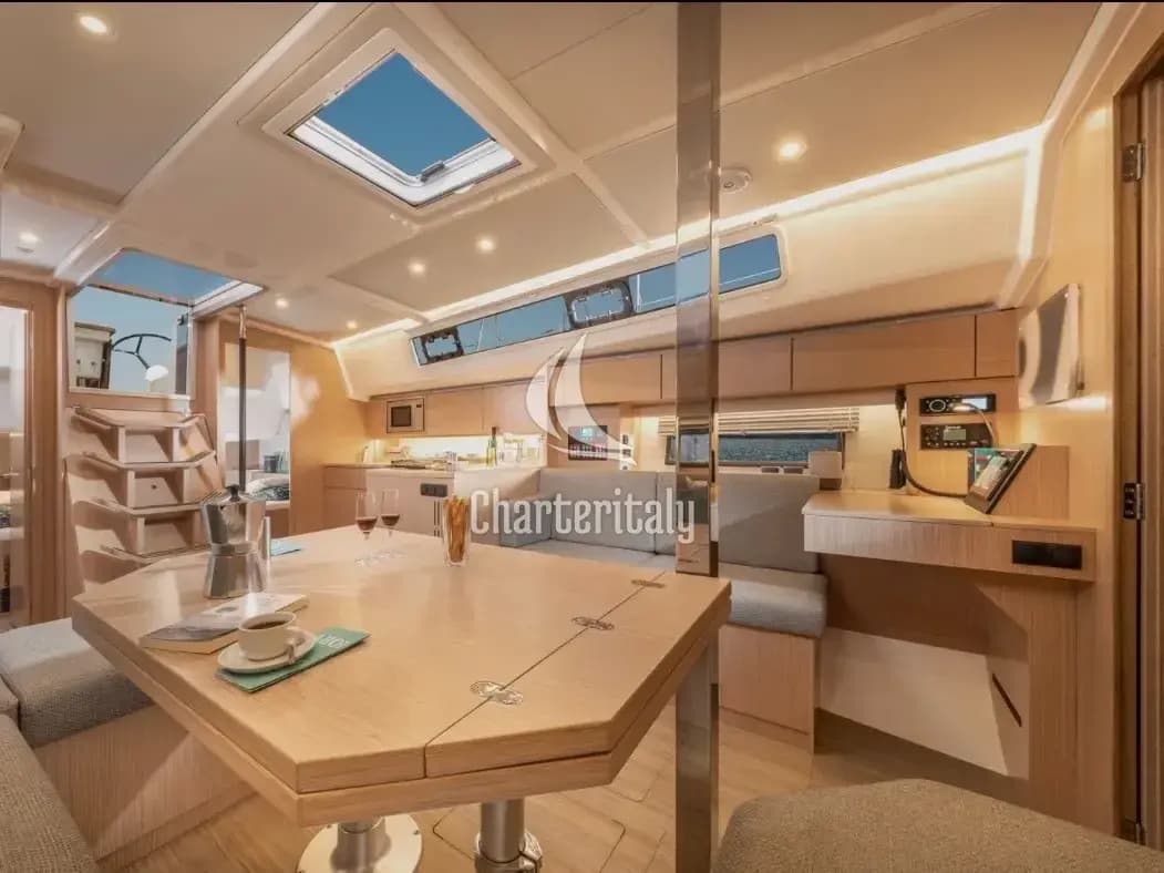 Bavaria C42 - HORIZON - 10