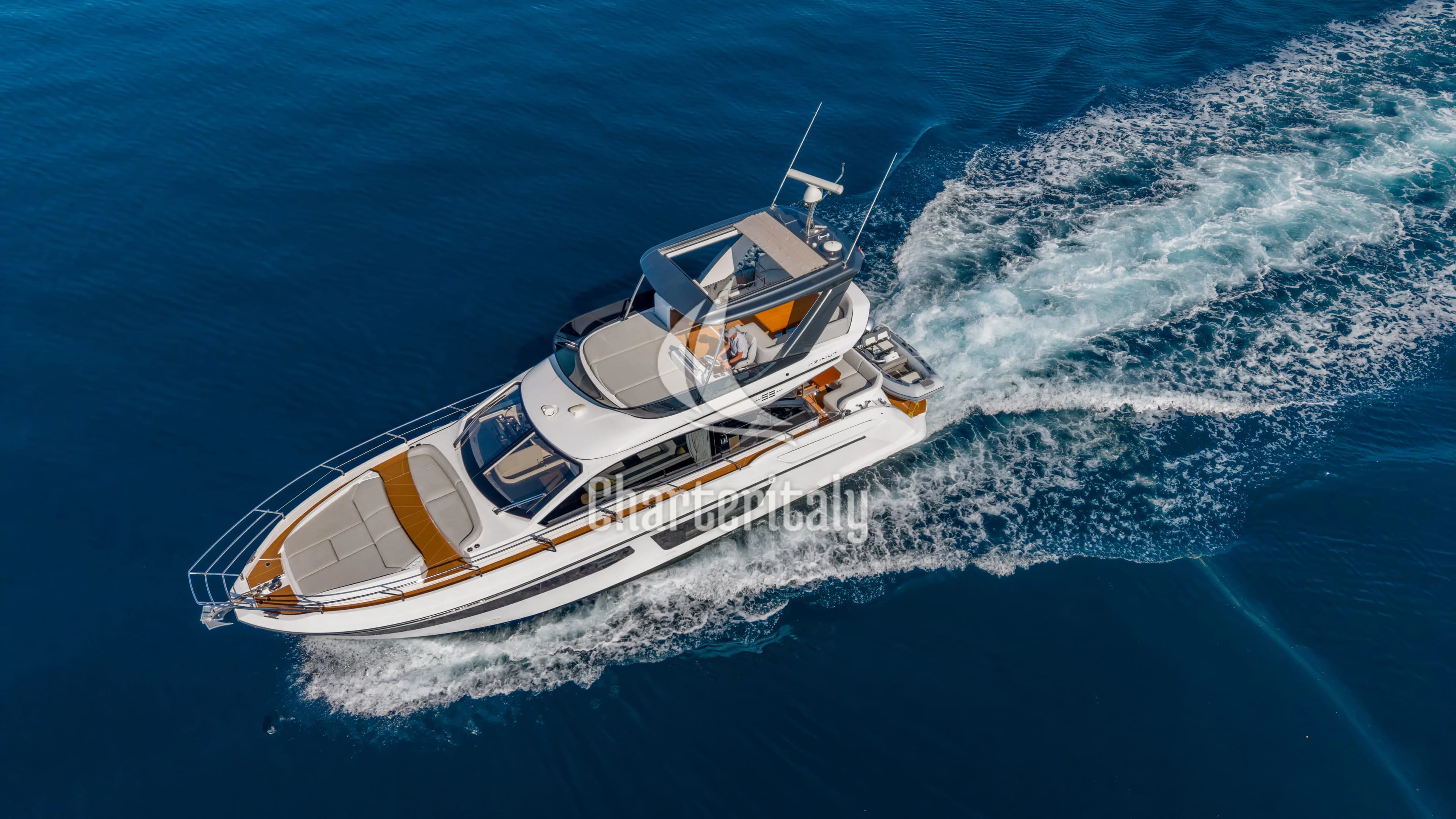 Azimut 53 Fly - White - 4