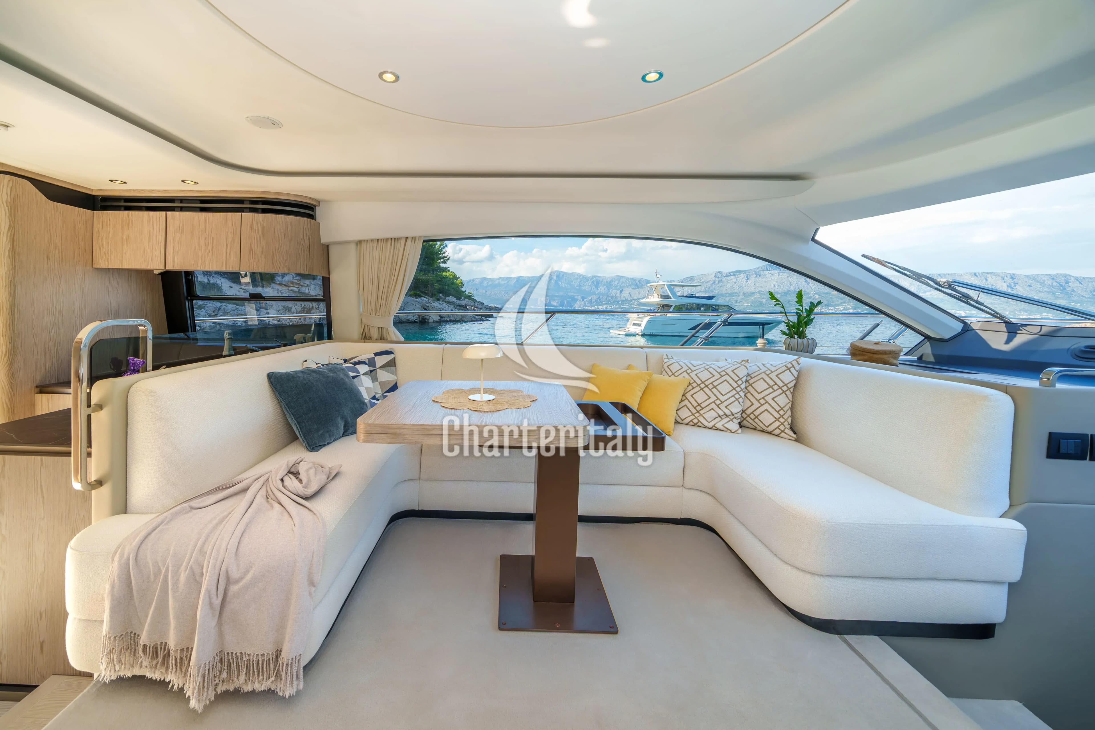 Azimut 53 Fly - White - 16