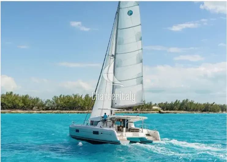Lagoon 42 - 4 + 2 cab. - WHITE LADY - 1