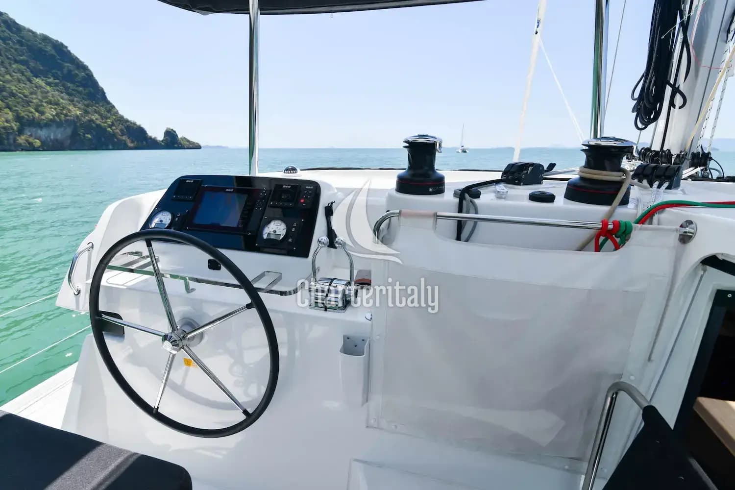 Lagoon 42 - Cloud Dancer - 26
