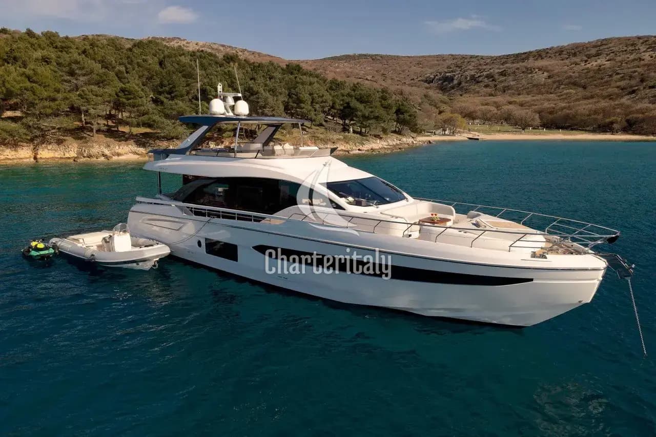 Azimut 78 Fly - 4 + 1 cab. - Concord's 6 ex. OMR Group - 10