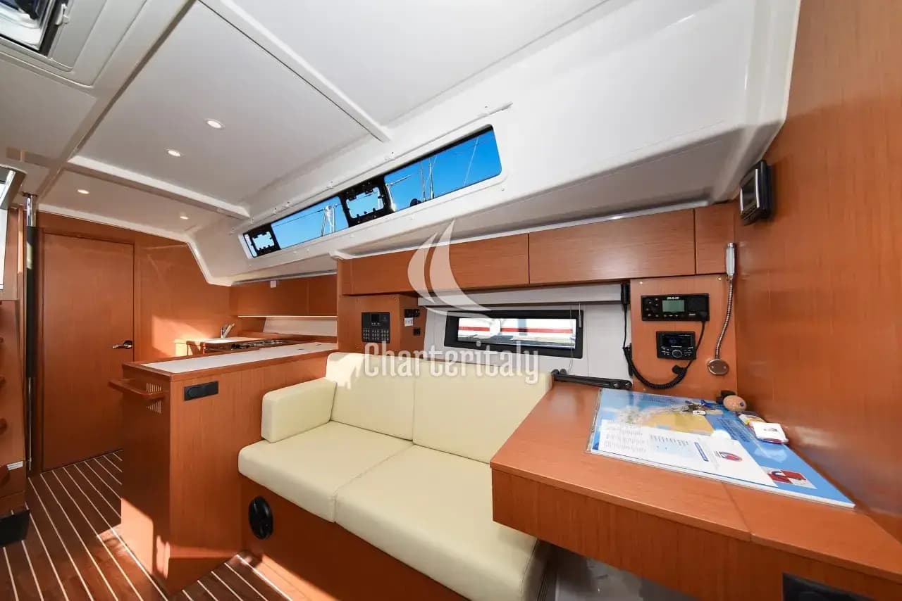 Bavaria C42 - Dna - 23