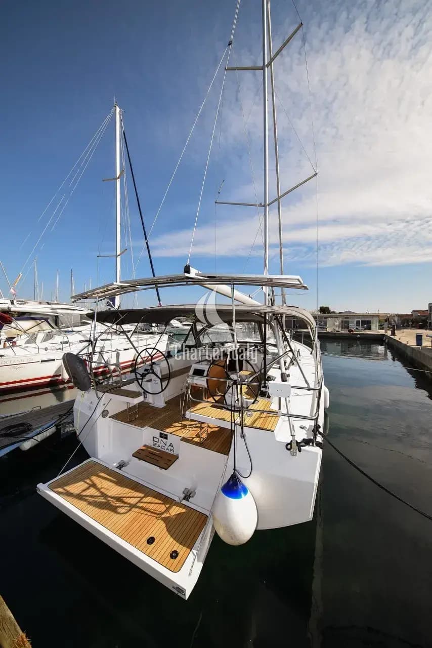 Bavaria C42 - Dna - 3