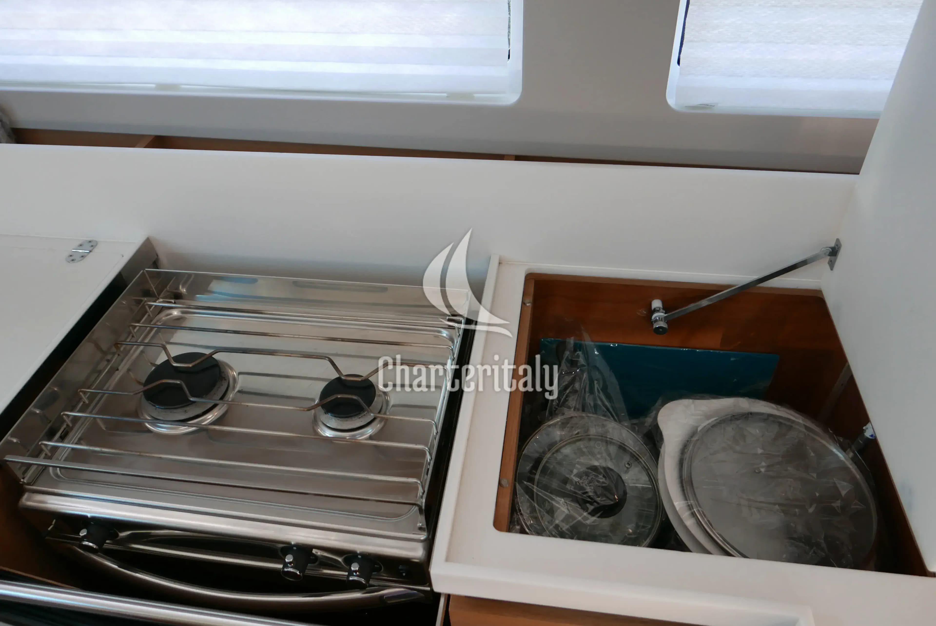 Sun Odyssey 440 - Frenetica - 10