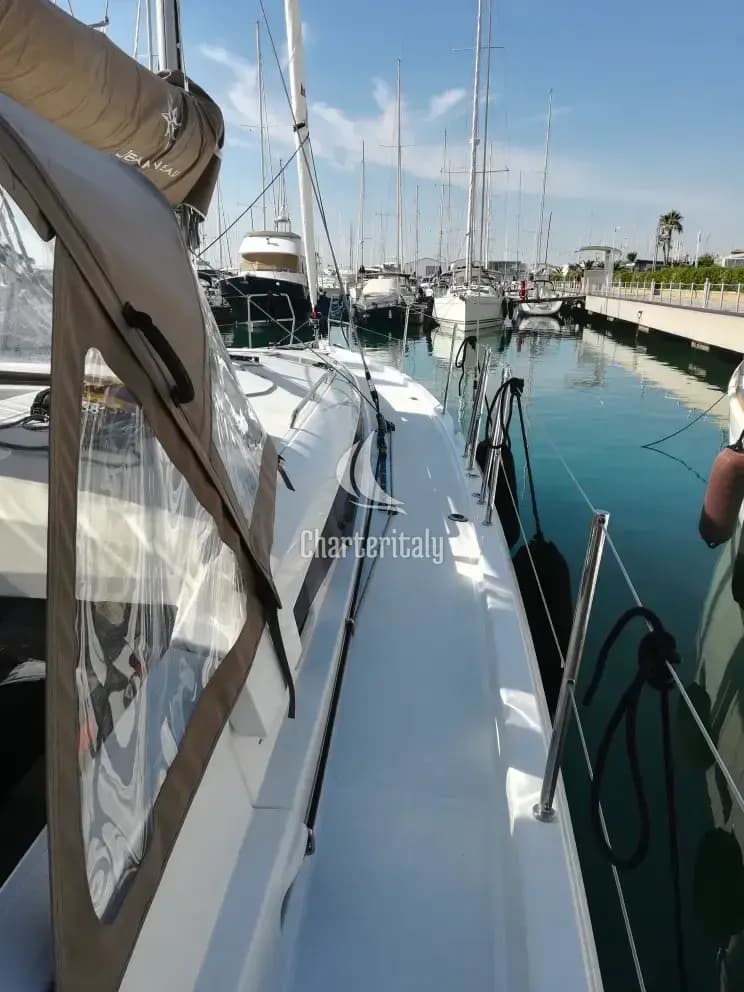 Sun Odyssey 440 - Frenetica - 19