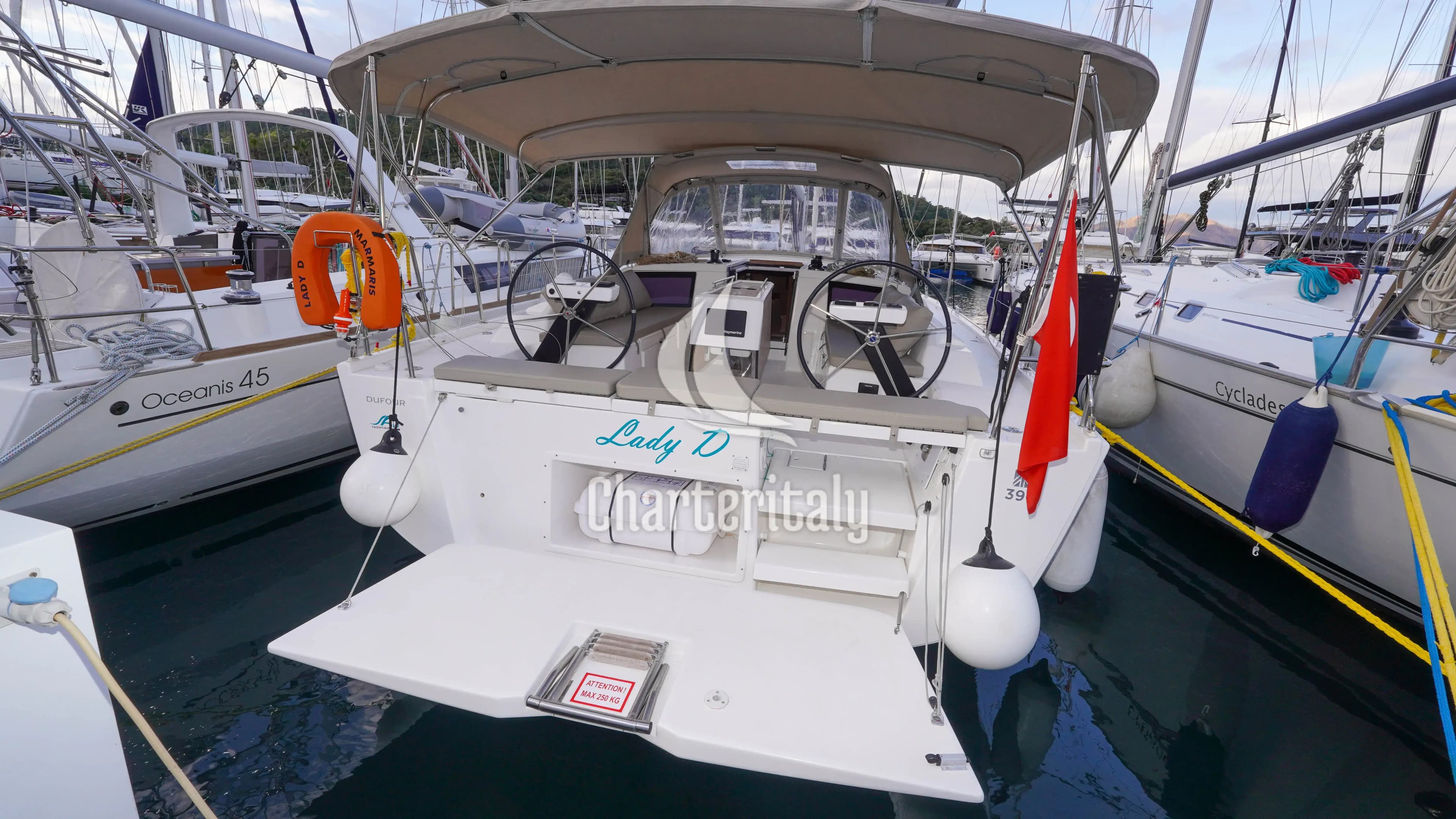 Dufour 390 - Lady D - 16