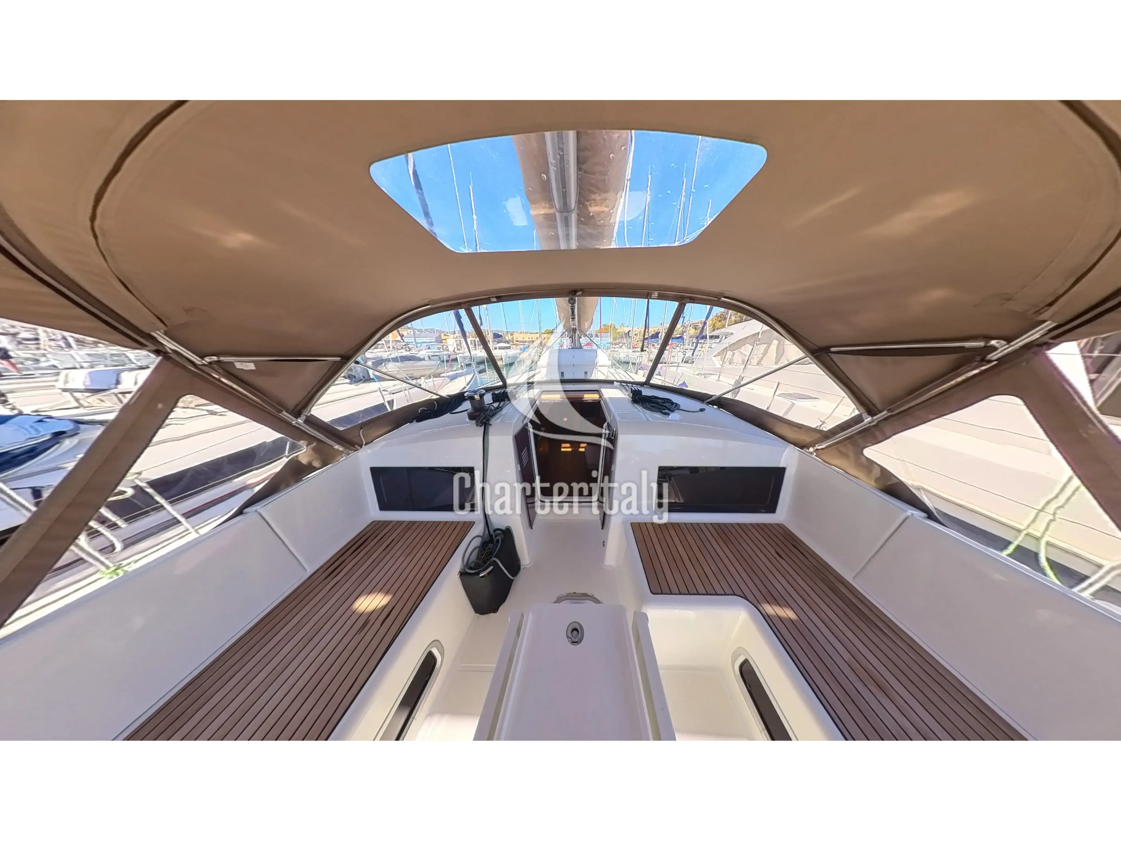 Sun Odyssey 490 - Vino Blanco (Radazul) - 1