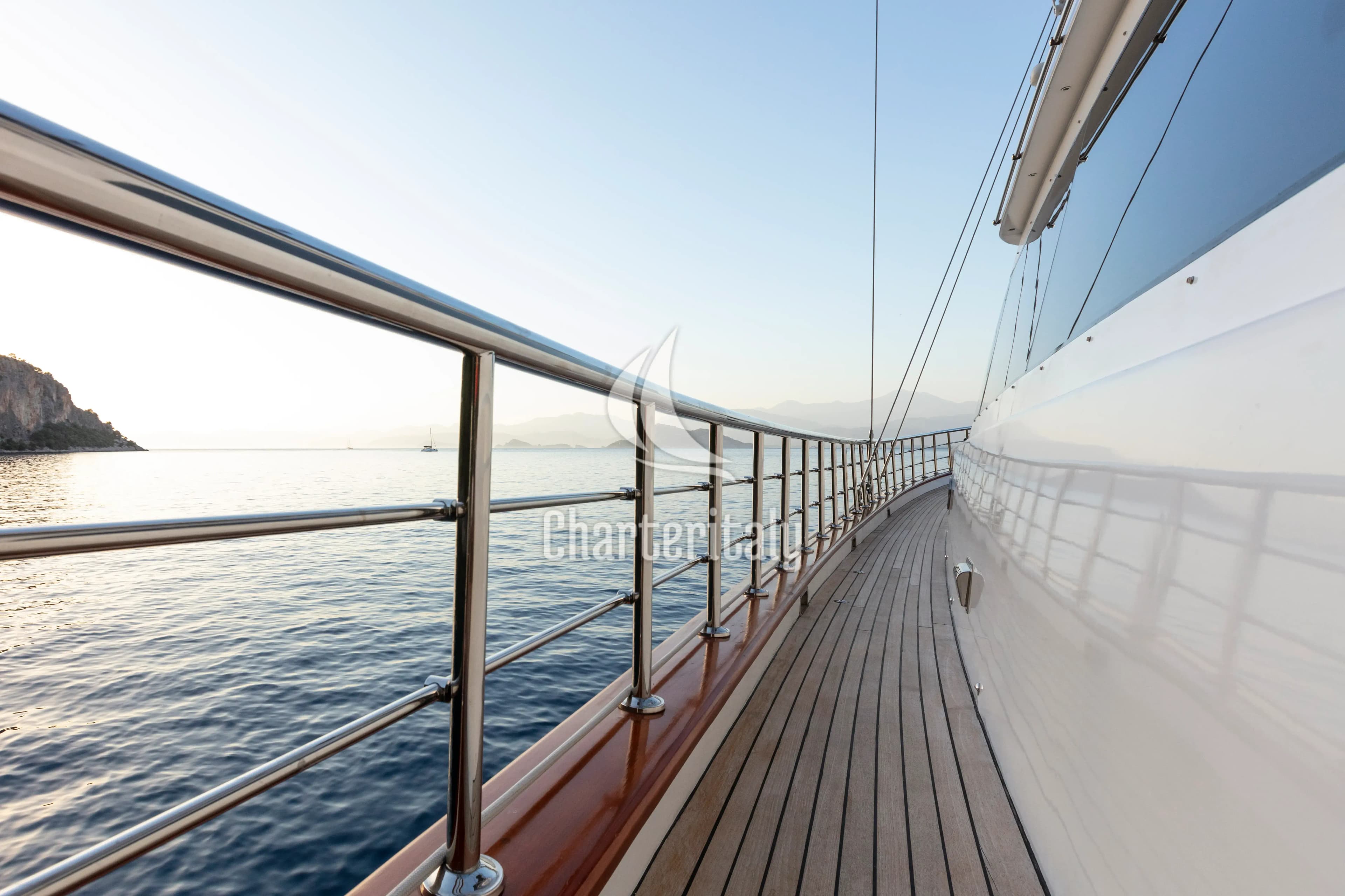 Motor sailer - Premium - 6