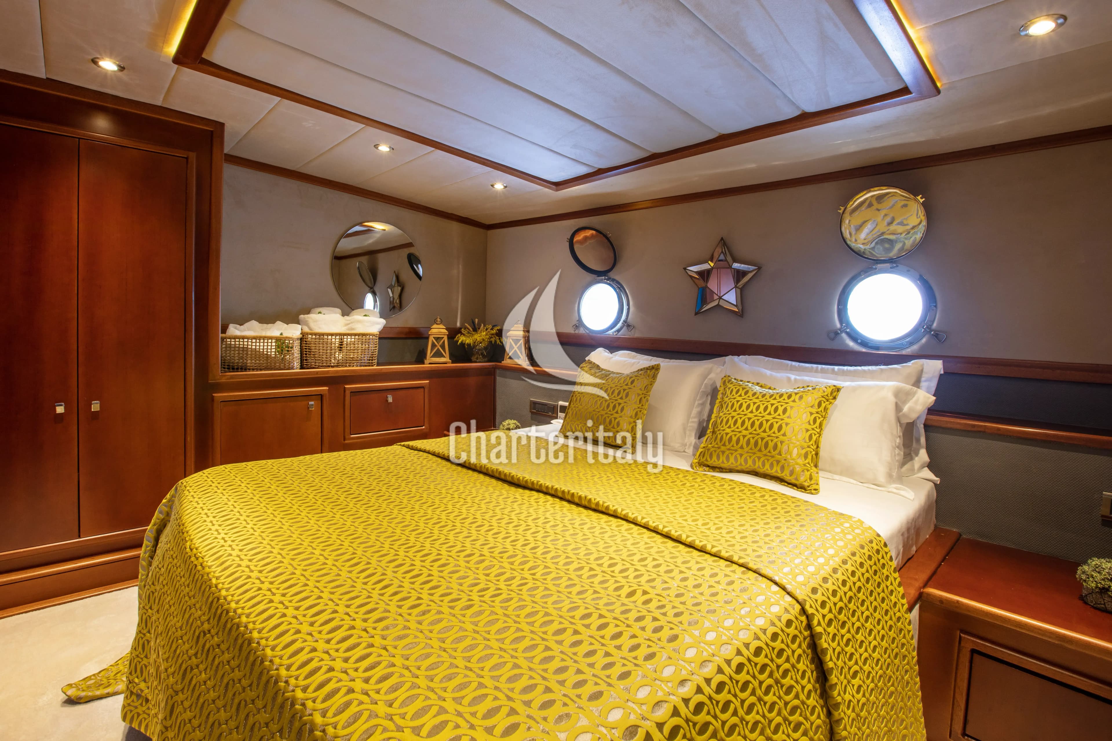 Motor sailer - Premium - 37