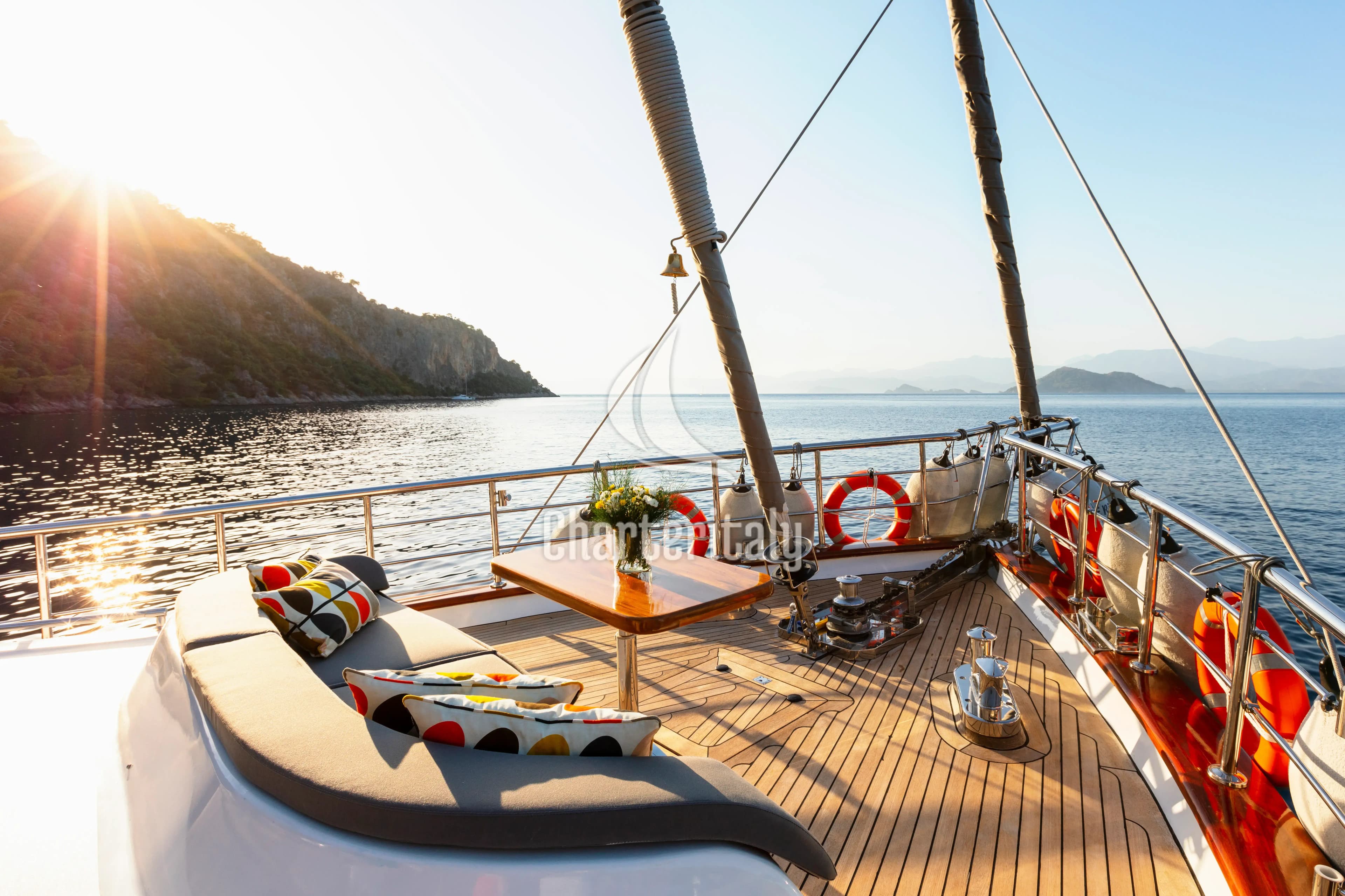 Motor sailer - Premium - 32